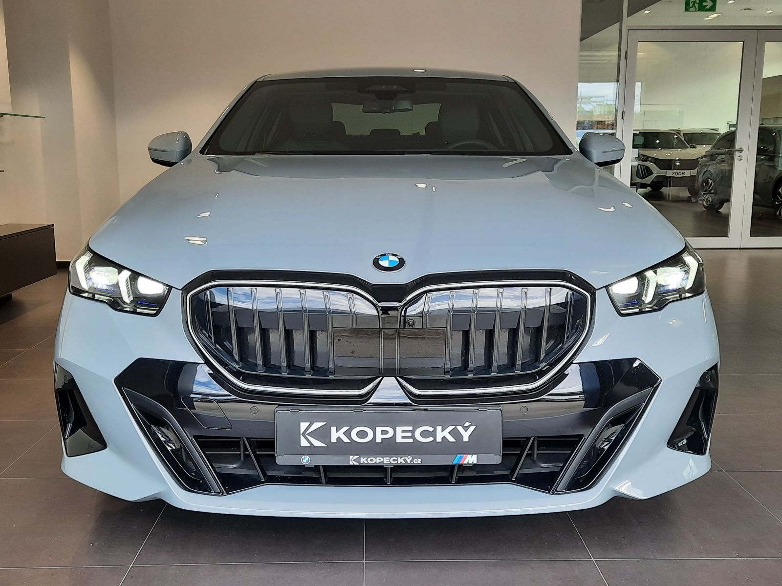 BMW Řada 5, 540d xDrive Sedan M Sport - fotka 2