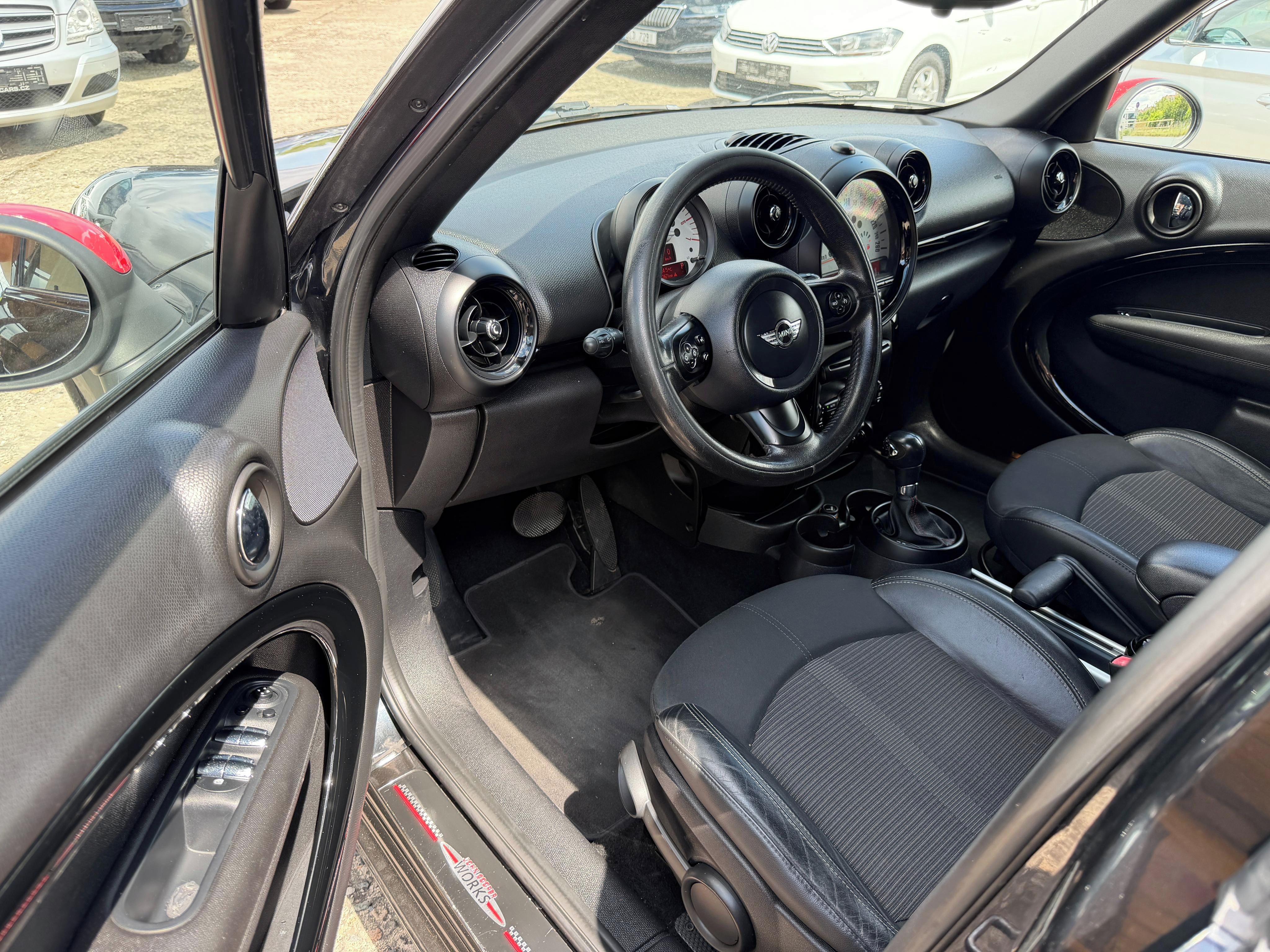 Mini Cooper, 2.0 D JCW ALL4, AUTOMAT - fotka 6
