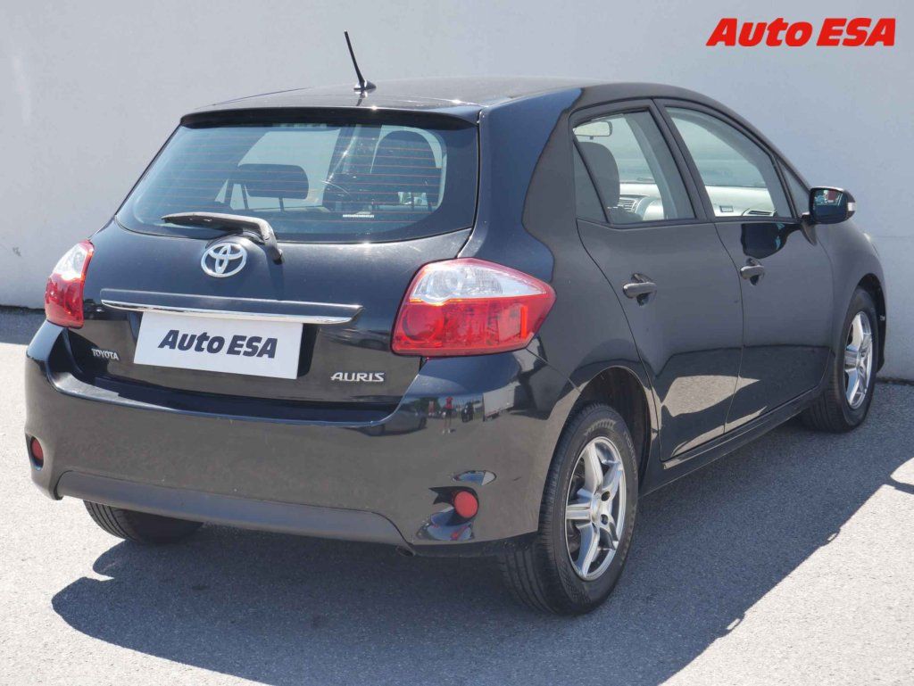Toyota Auris, 1.4D-4D,2.maj,ČR - fotka 4
