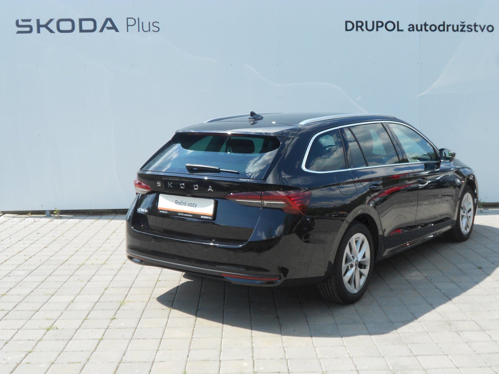 Škoda Octavia, Combi IV 1.5 TSI - 110 kW, Top - fotka 2