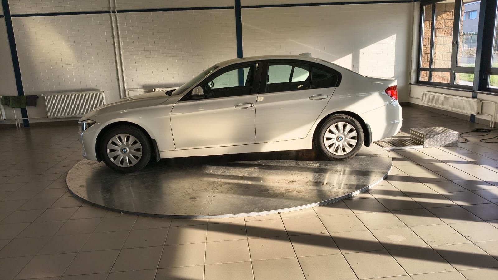 BMW Řada 3, 316D 85 kW