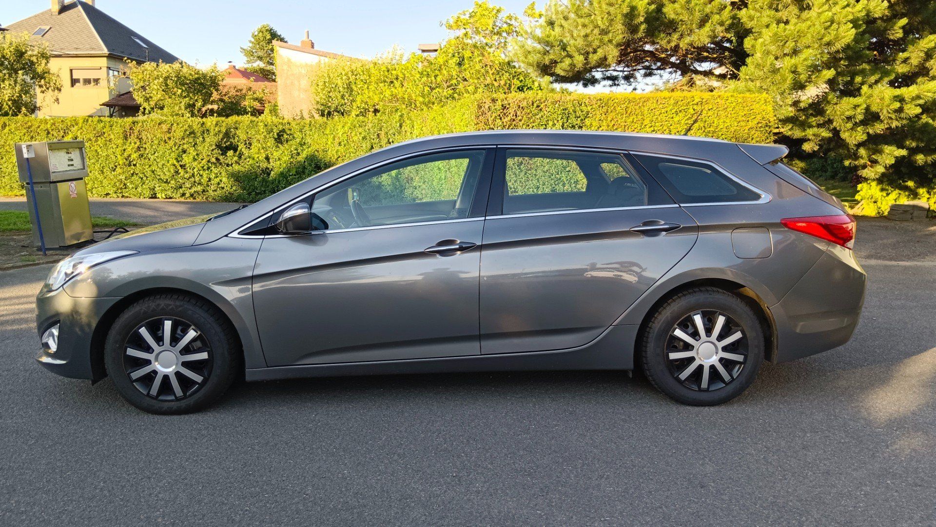 Hyundai i40, 1.7 D 100KW - fotka 3
