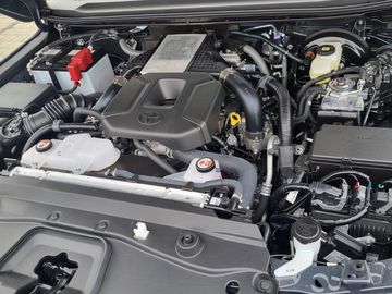 Prodam mírně zajety LC250 invi