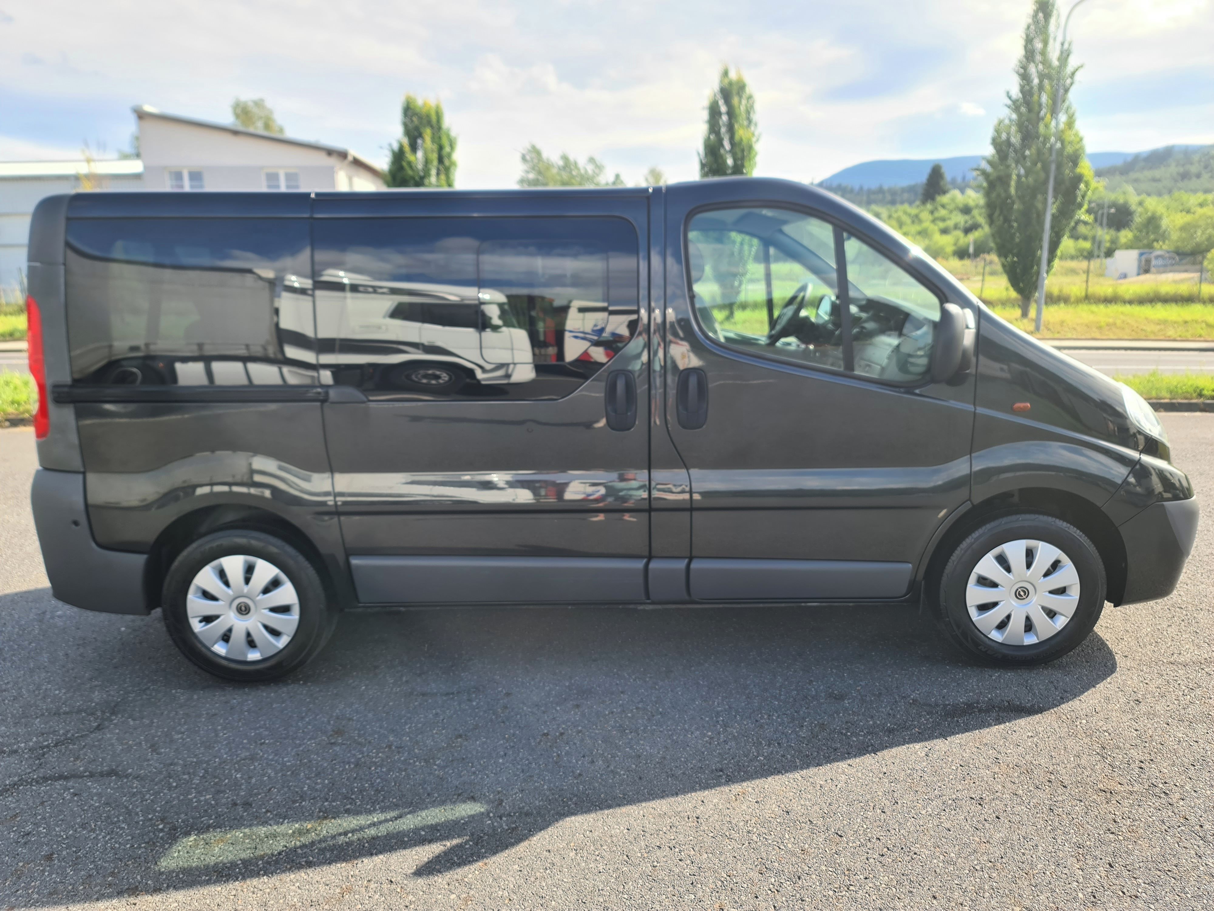 Opel Vivaro, 2.0 CDTi 84-KW KLIM 2xŠOUPAČKY - fotka 6
