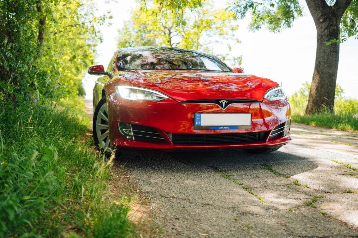 Tesla Model S, 100D - fotka 2