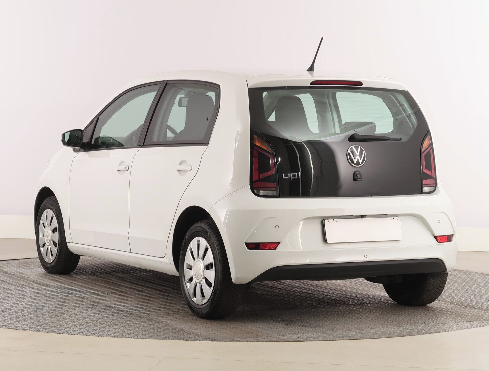 Volkswagen Up!, 1.0, Automatická klima - fotka 4