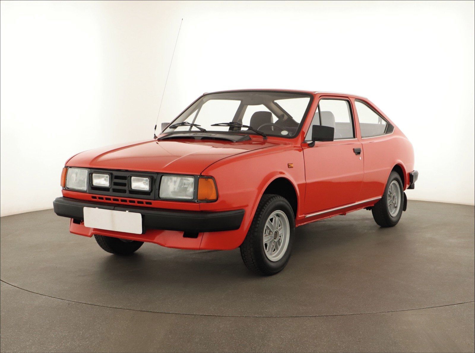 Škoda Rapid, 130 5speed - fotka 2