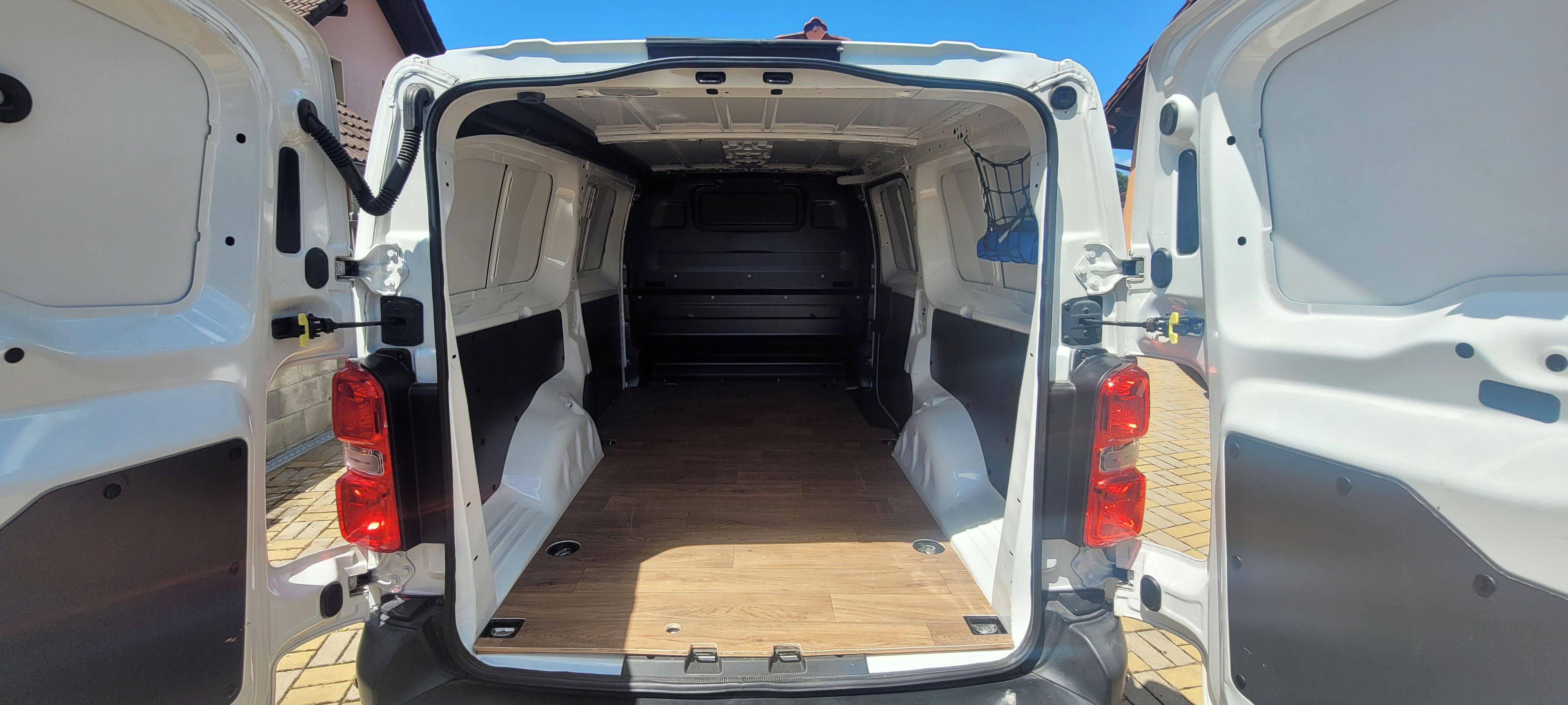 Opel Vivaro - fotka 4