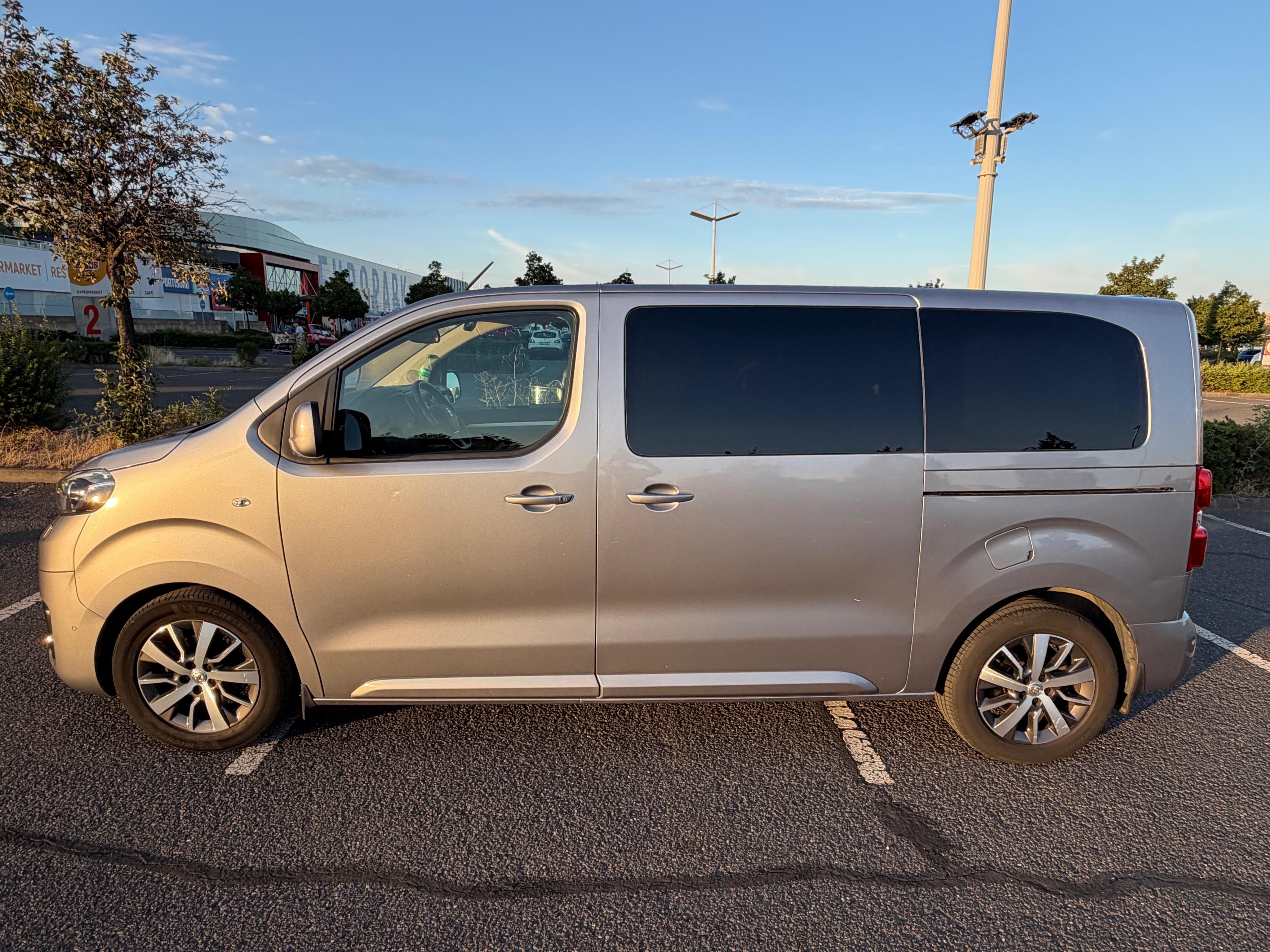 Toyota Proace Verso, VIP L1,Webasto,tažné,panorama