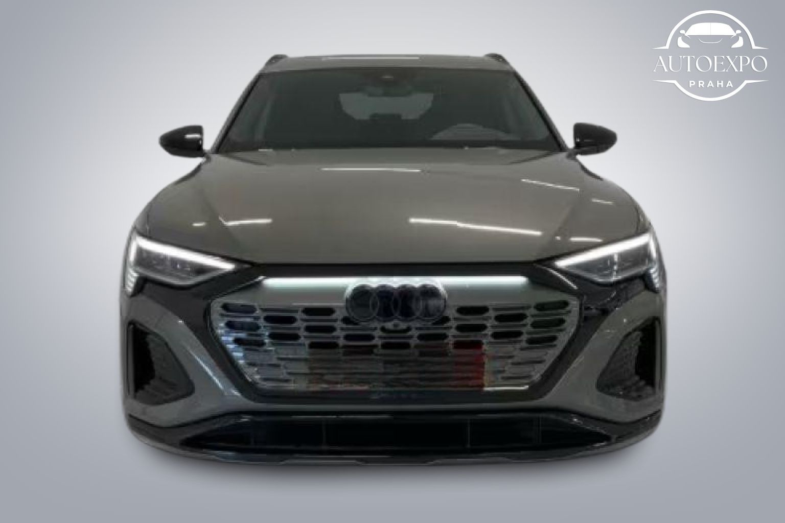 Audi Q8, Sportback 55 e-tron S-Line - fotka 5