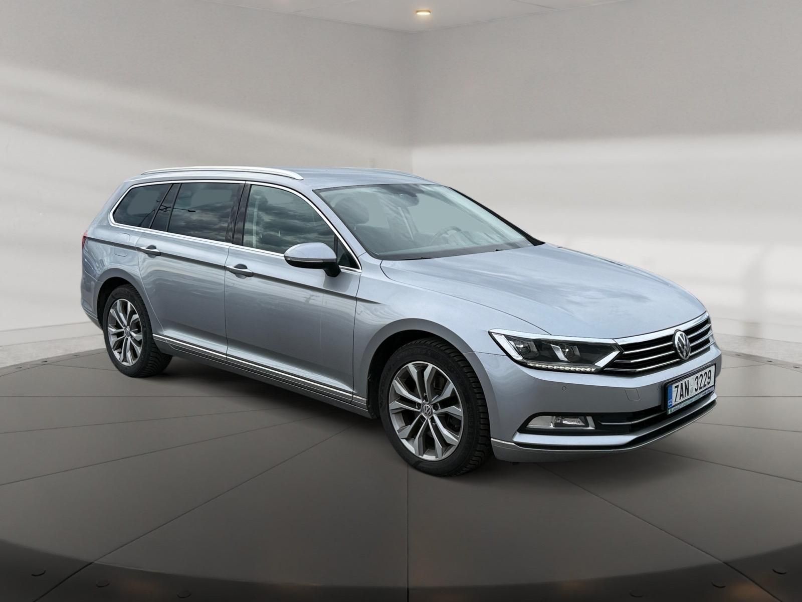 Volkswagen Passat Variant, HIGHLINE 2.0TDI 110kW DSG TAŽN - fotka 3