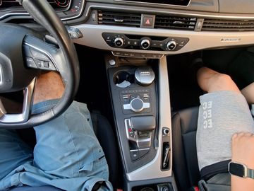 Audi A4 Allroad Quattro 2.0 TF