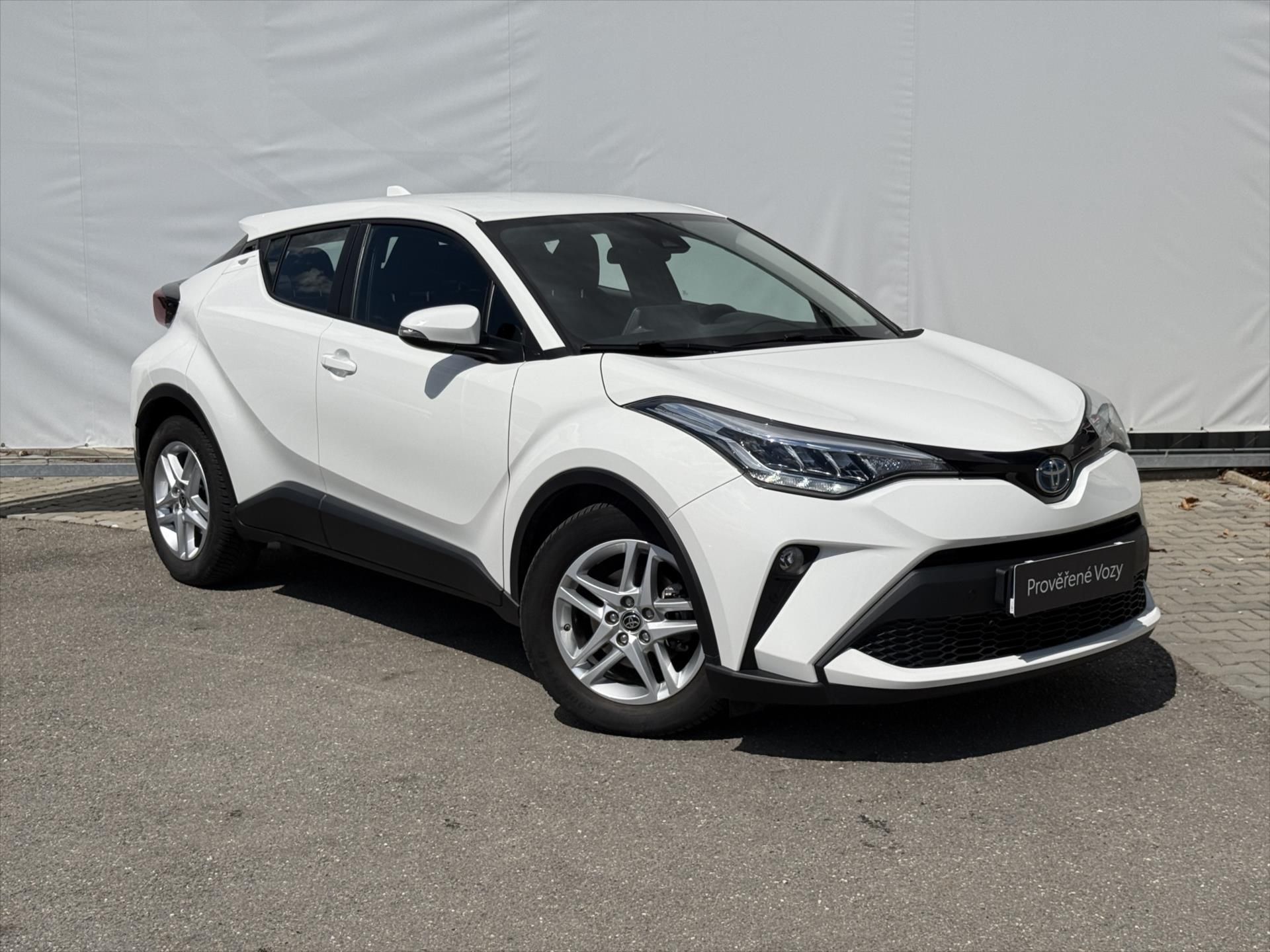 Toyota C-HR, 1,8 Comfort Business - fotka 3