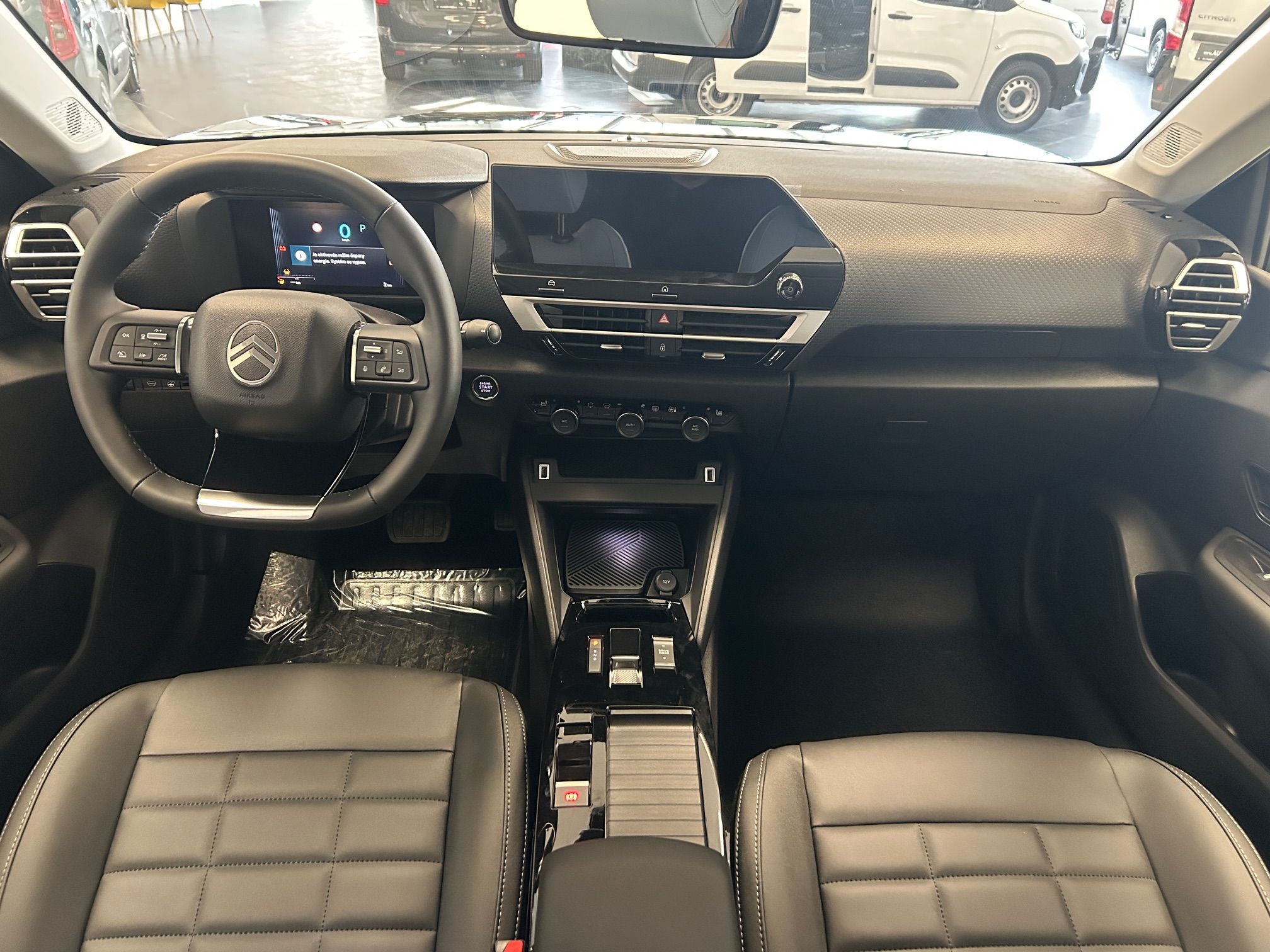 Citroën C4, MAX Hybrid 145k Automatic - fotka 6