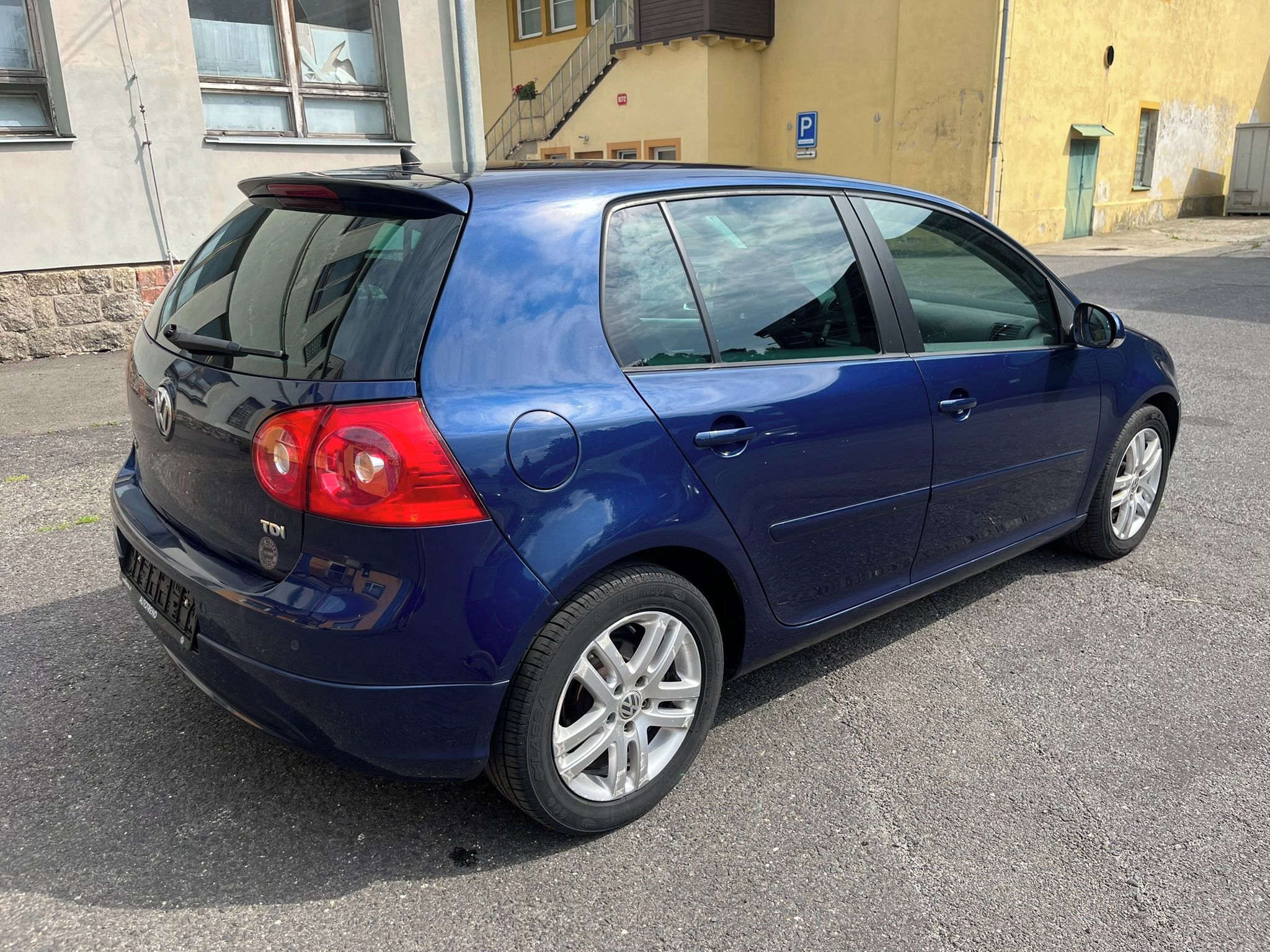 Volkswagen Golf, 1.9TDi 77 kW TRENDLINE - fotka 4