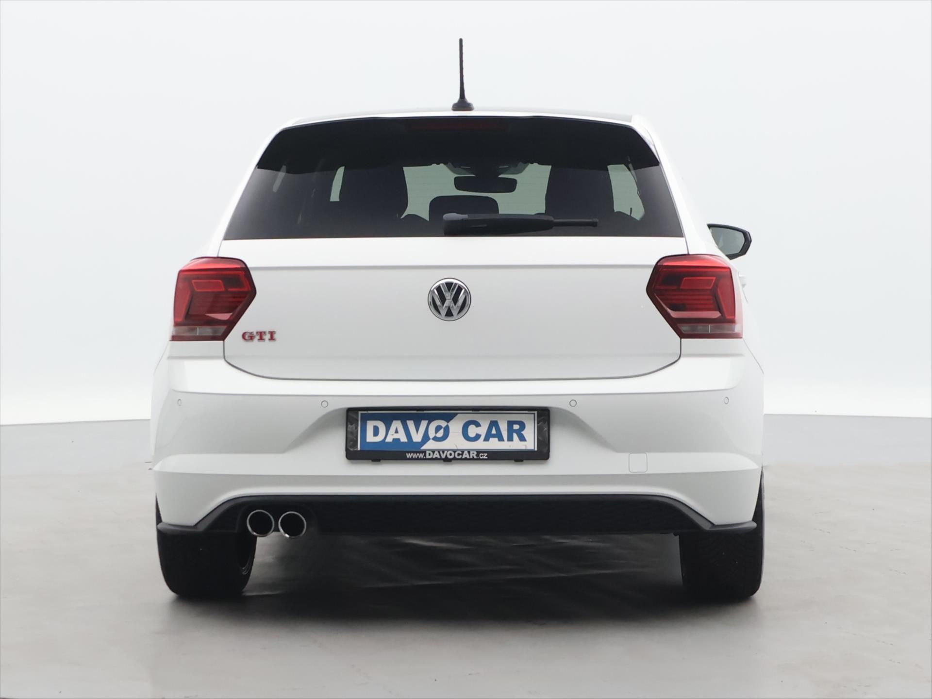 Volkswagen Polo, 2,0 TSI GTI DSG Virtual Matrix - fotka 6
