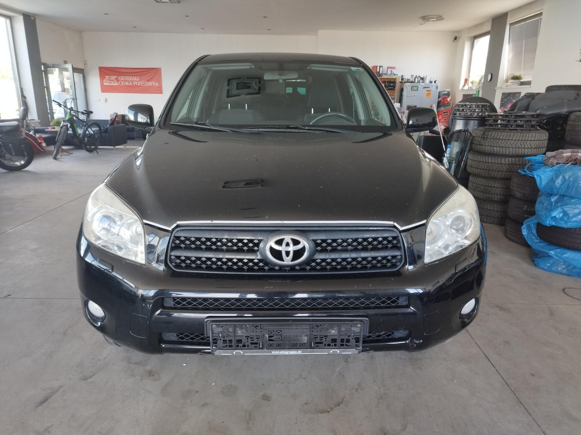 Toyota Rav4, 2,0I,112KW,4X4,ALU,TAŽNÝ - fotka 2