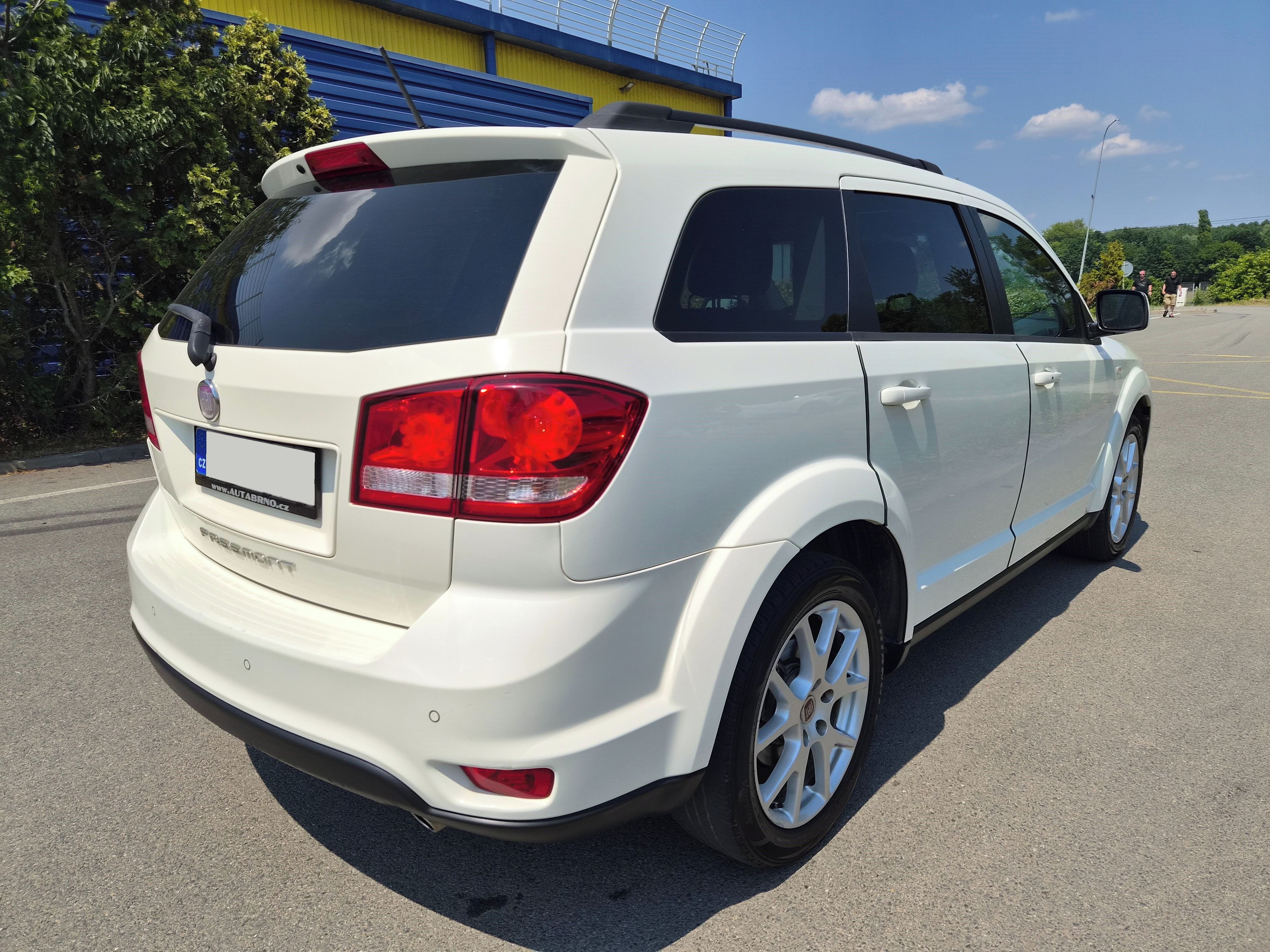 Fiat Freemont, 2.0JTD MANUÁL 7 MÍST VÝHŘEV - fotka 5
