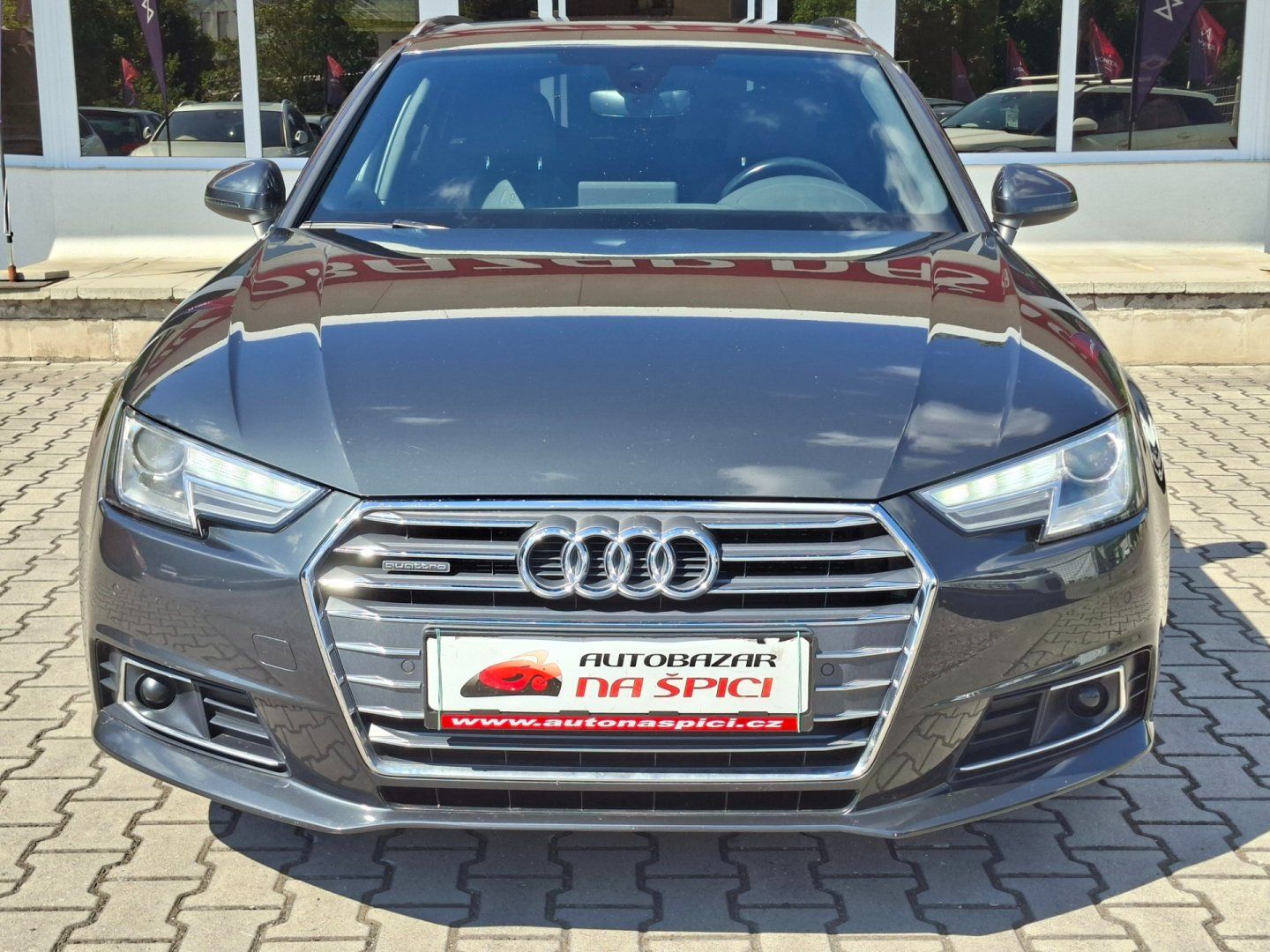 Audi A4, 2.0TDI 140kW QUATTRO -NEZ.TOP! - fotka 3