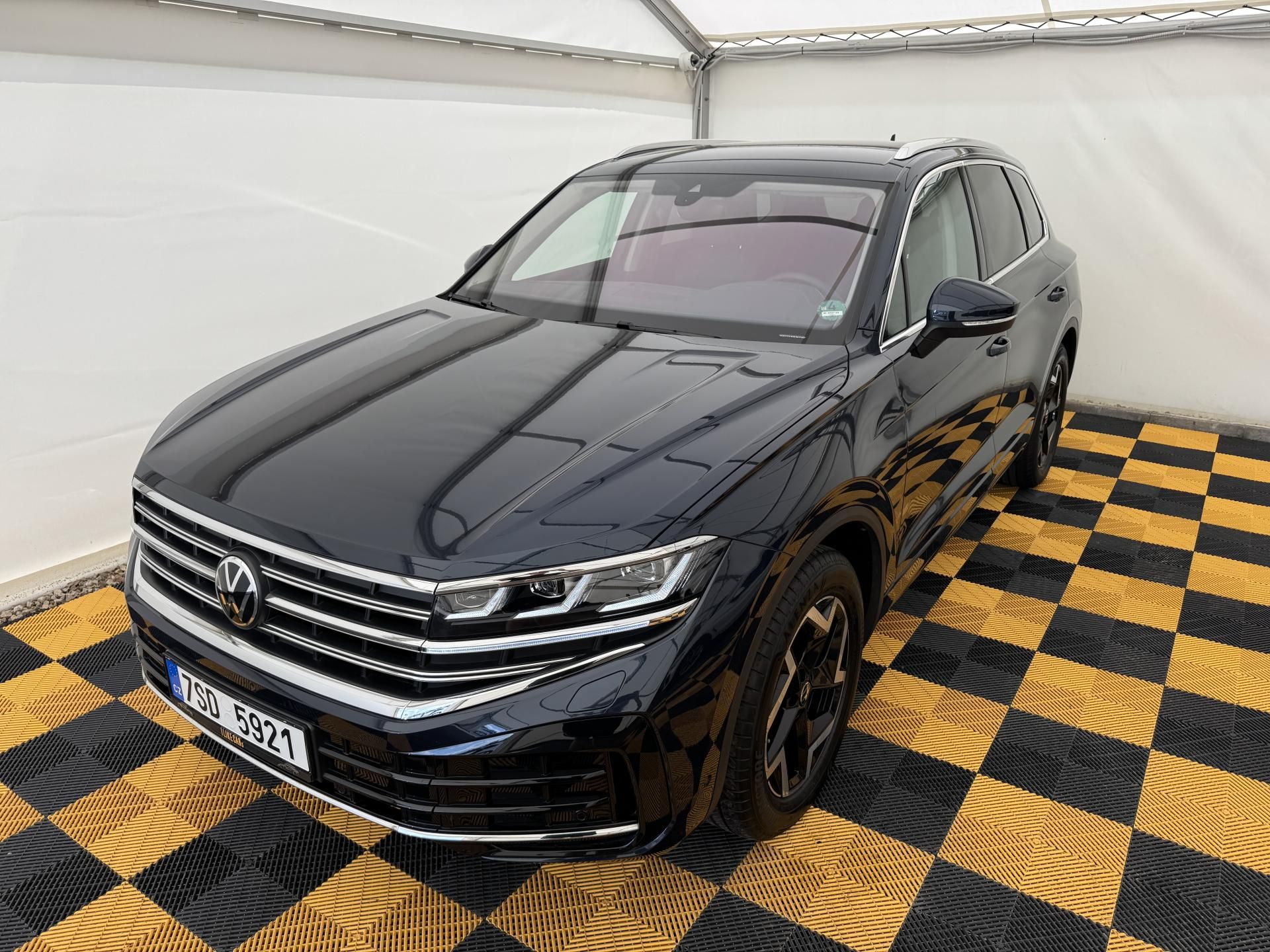 Volkswagen Touareg, 3.0Tdi*1-MAJ*DPH*ELEGANCE*