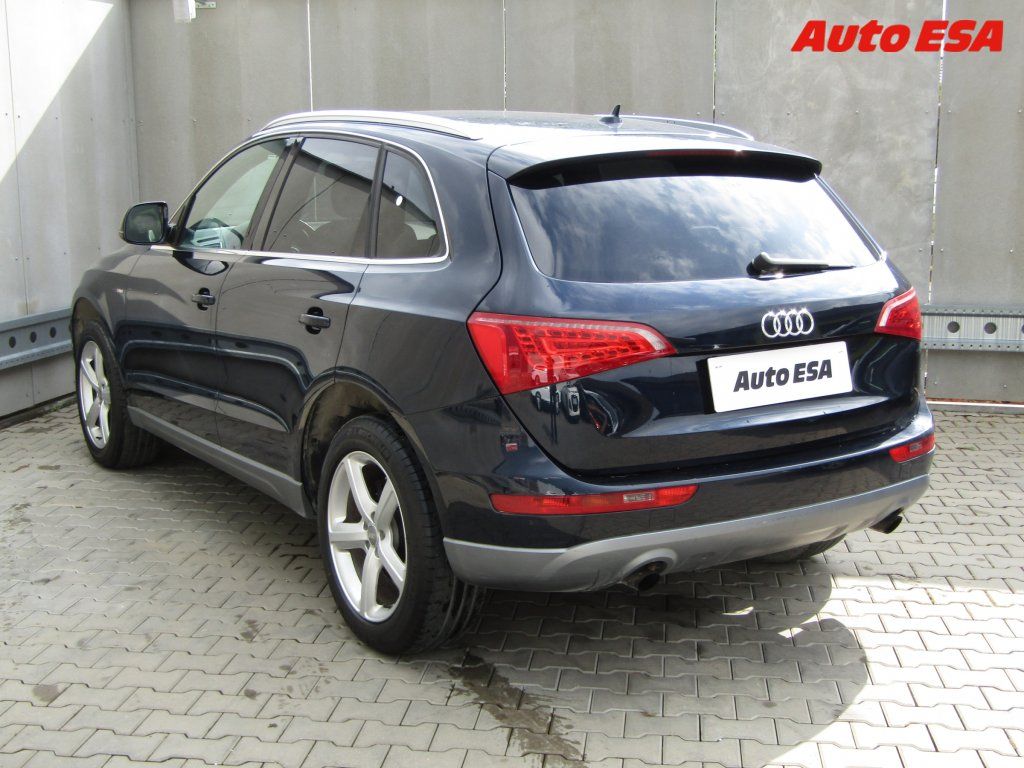 Audi Q5, 2.0 TFSi quattro,S-line - fotka 6