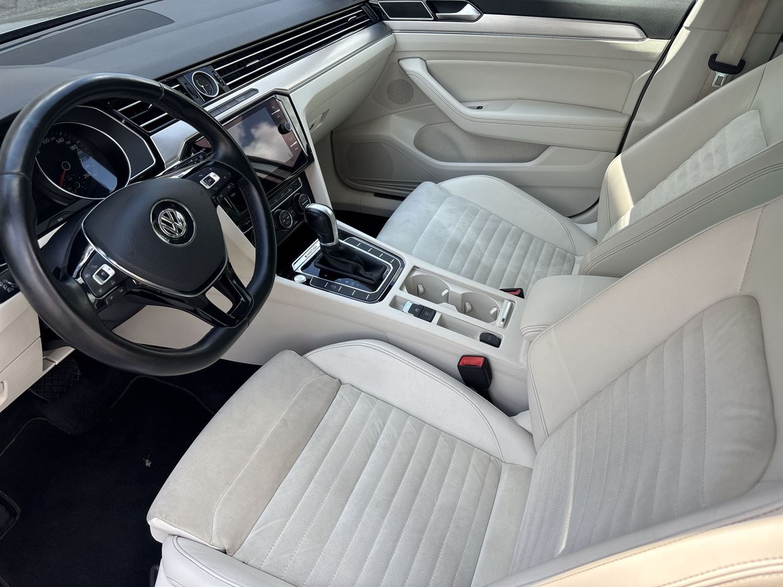 Volkswagen Passat, Variant 2.0 TDI 4Motion DSG - fotka 6