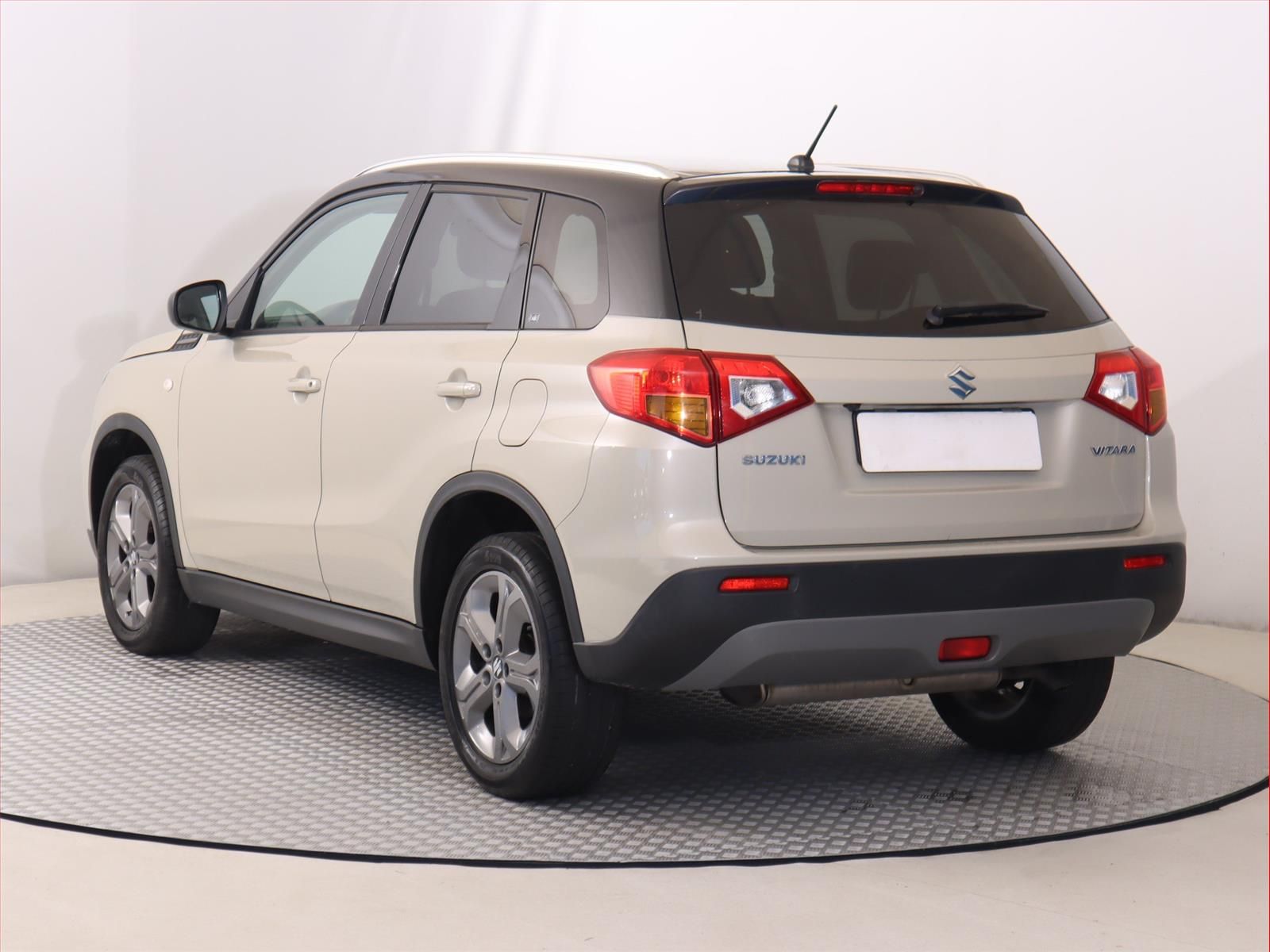 Suzuki Vitara, 1.6 VVT - fotka 4