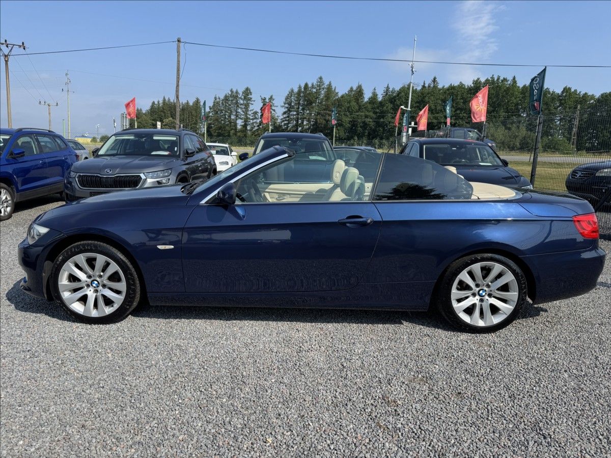 BMW Řada 3, 2,0   i 125KW E93 CABRIO XENON - fotka 5