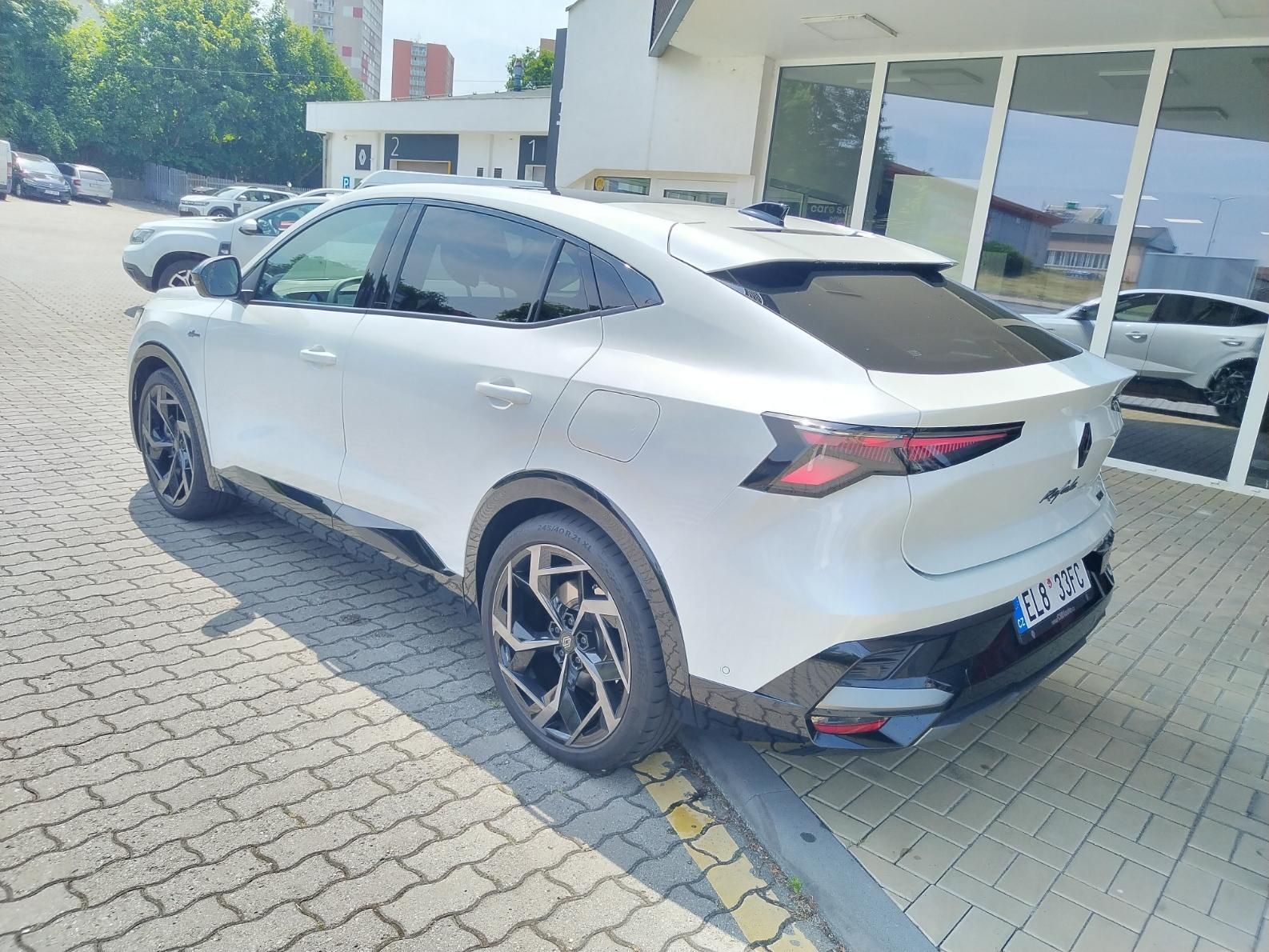Renault Rafale, atelier Alpine 4x4 300k - fotka 3