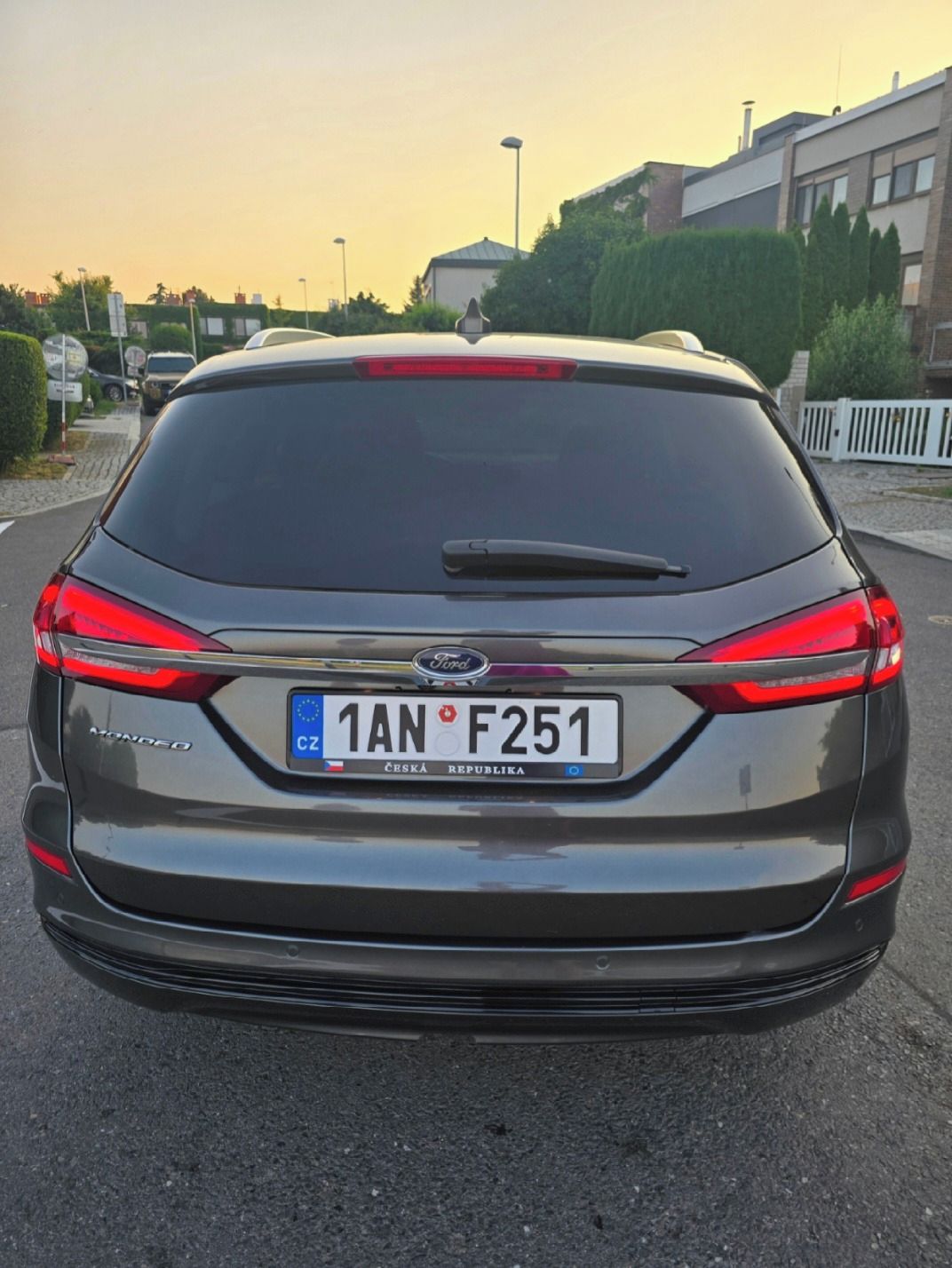 Ford Mondeo, Ford Mondeo Turnier 2.0 - fotka 4