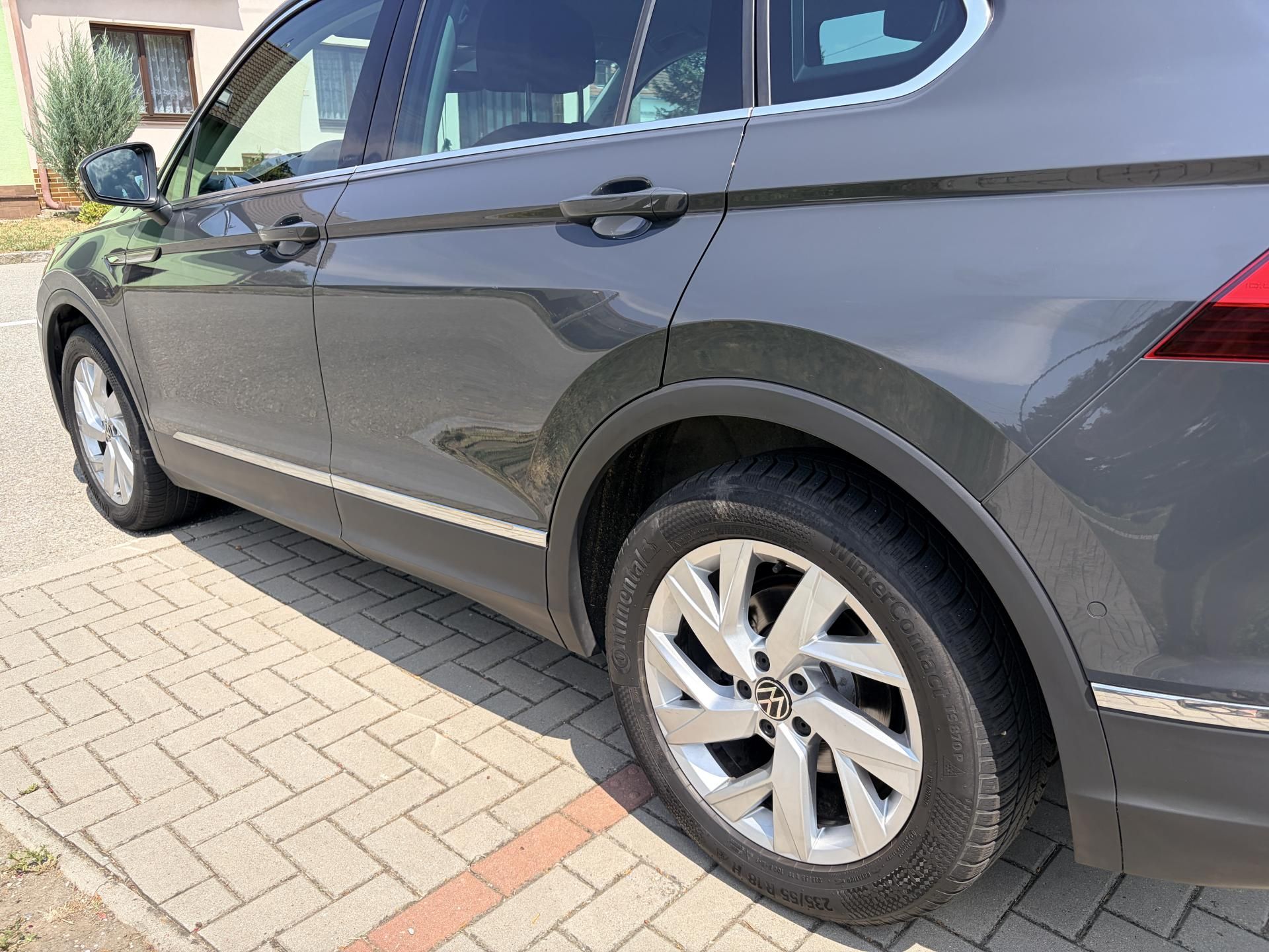 Volkswagen Tiguan, 2.0TDI ELEGANCE DSG MATRIX VIR - fotka 5
