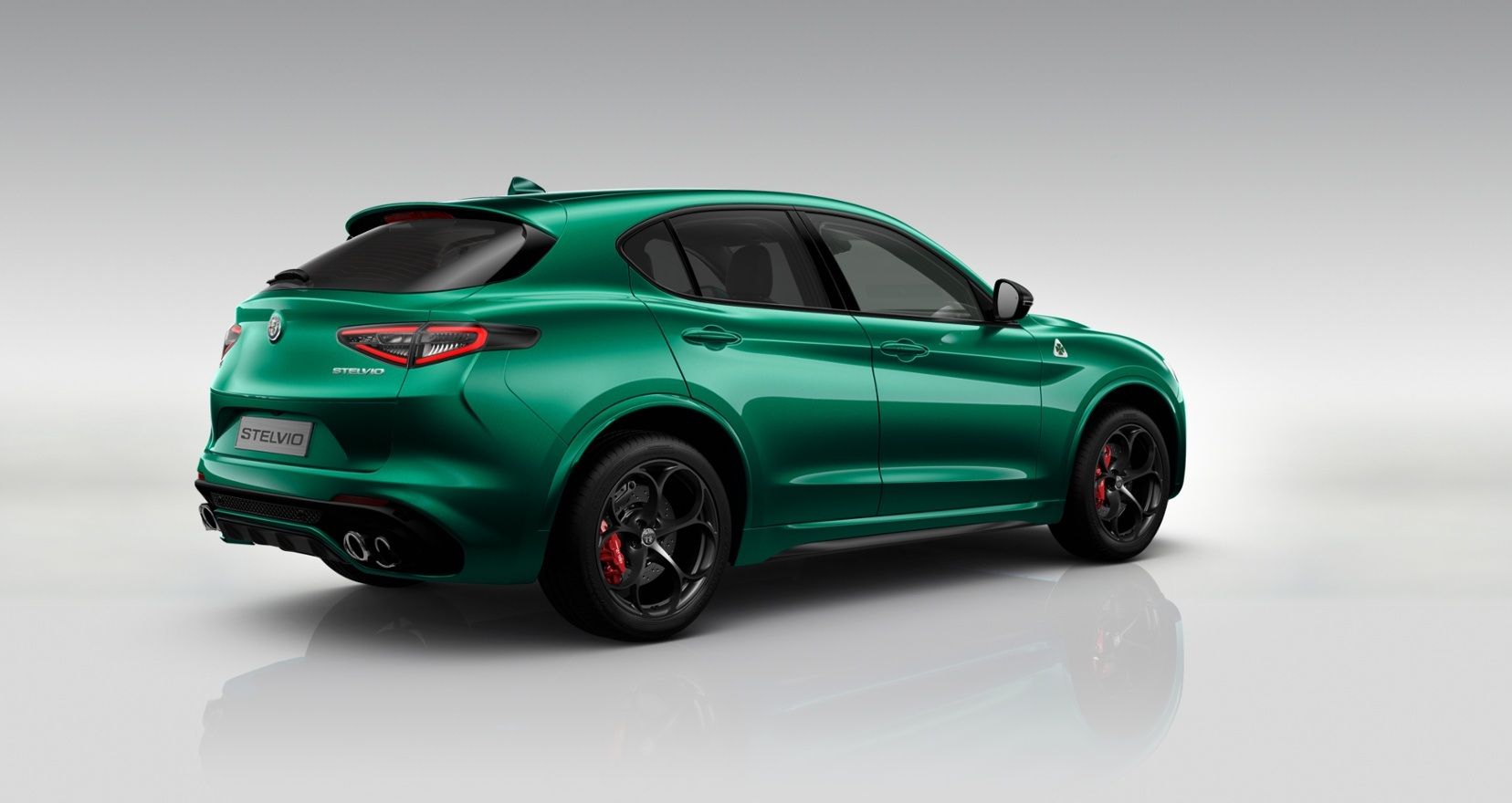 Alfa Romeo Stelvio, Quadrifoglio 2.9 V6 BiTurbo 52 - fotka 3