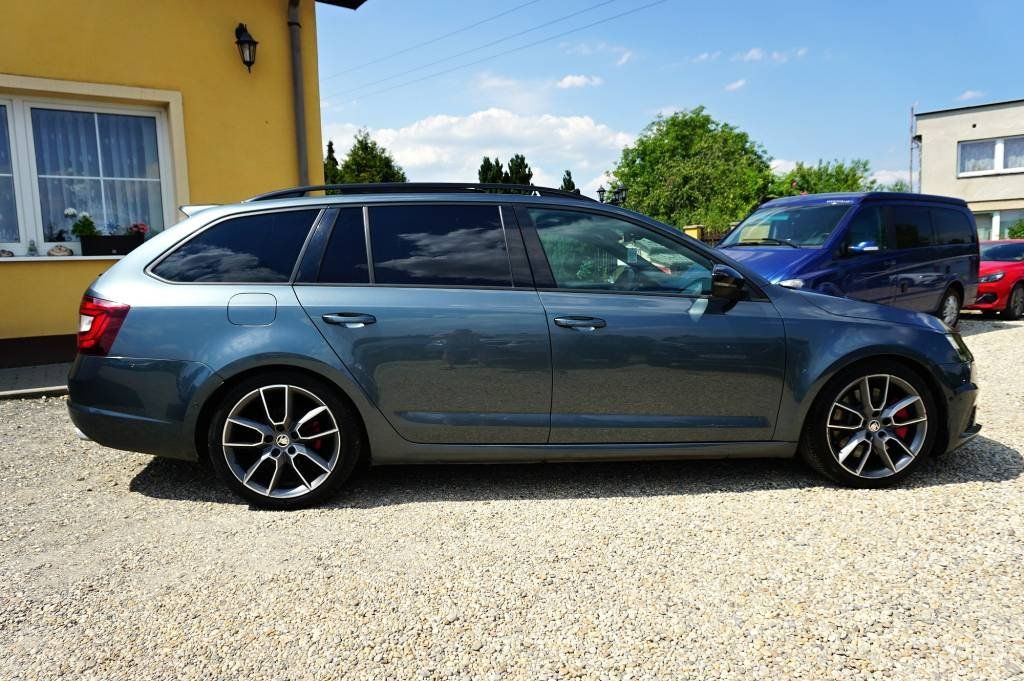 Škoda Octavia, 2,0 TSI 169 kW - fotka 3