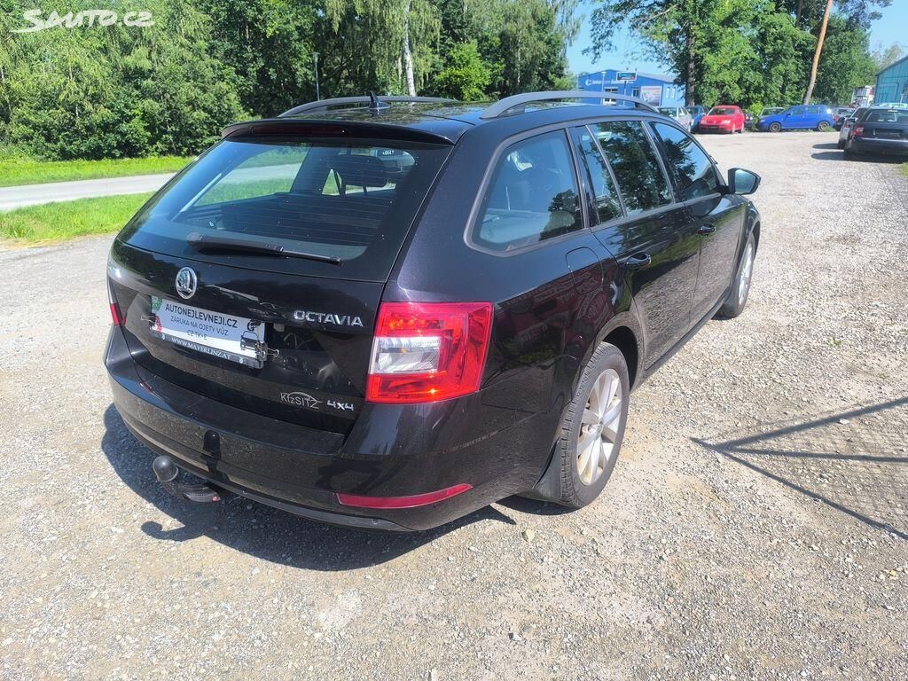 Škoda Octavia, 2.0TDI110KW 4X4, VÝBAVA,170TKM - fotka 3