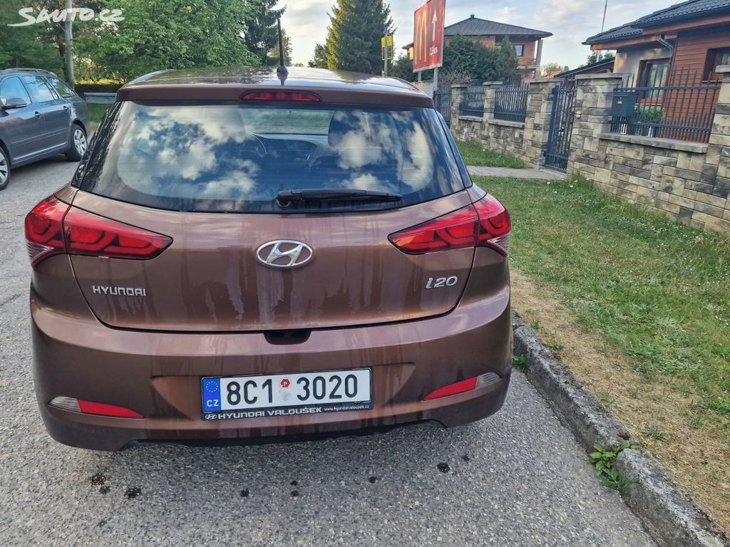Hyundai i20, KUP CZ,KRÁSNÁ,1.MAJITEL,KOMISE - fotka 4