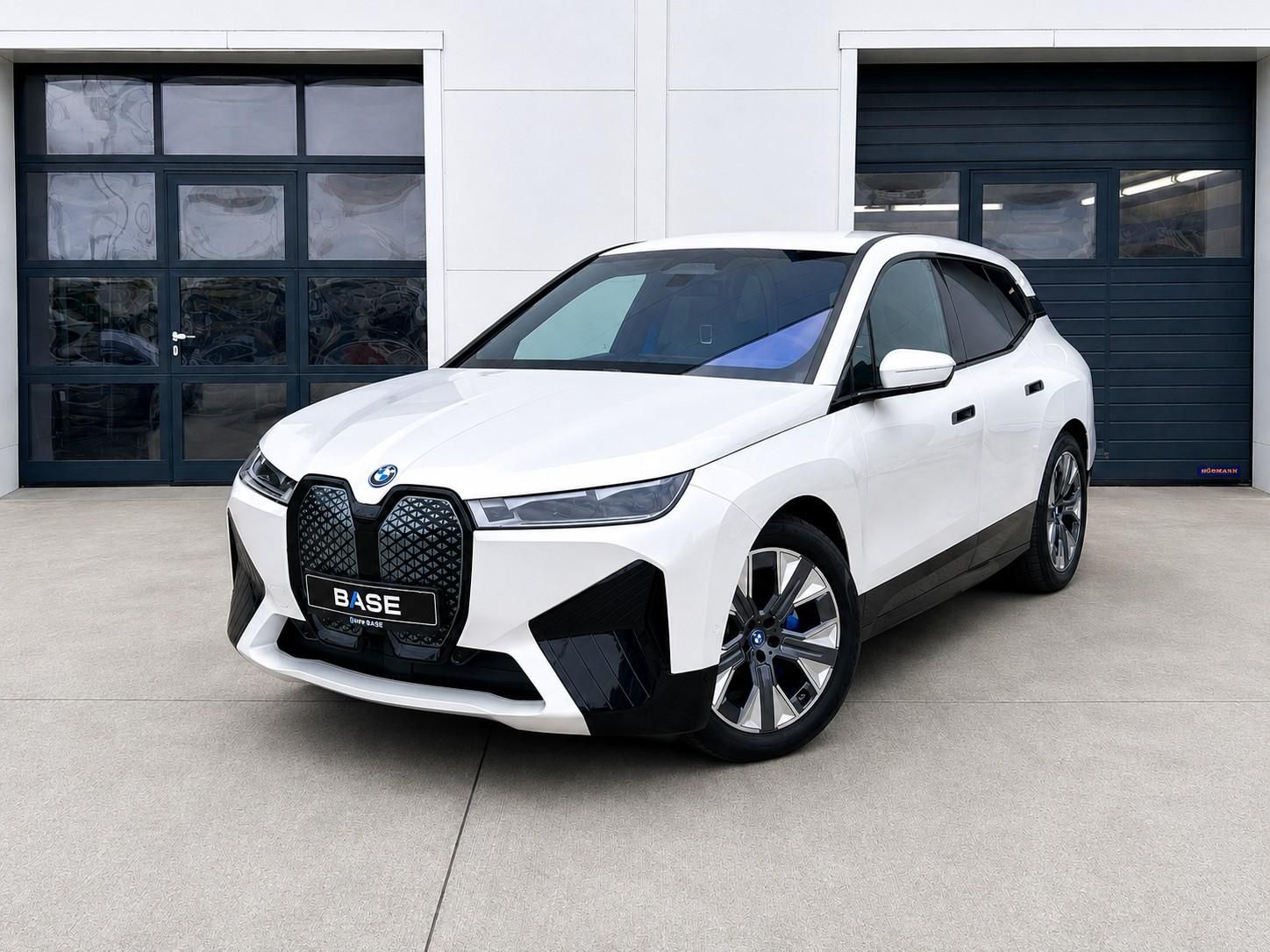 BMW iX, xDrive40 Sport Paket