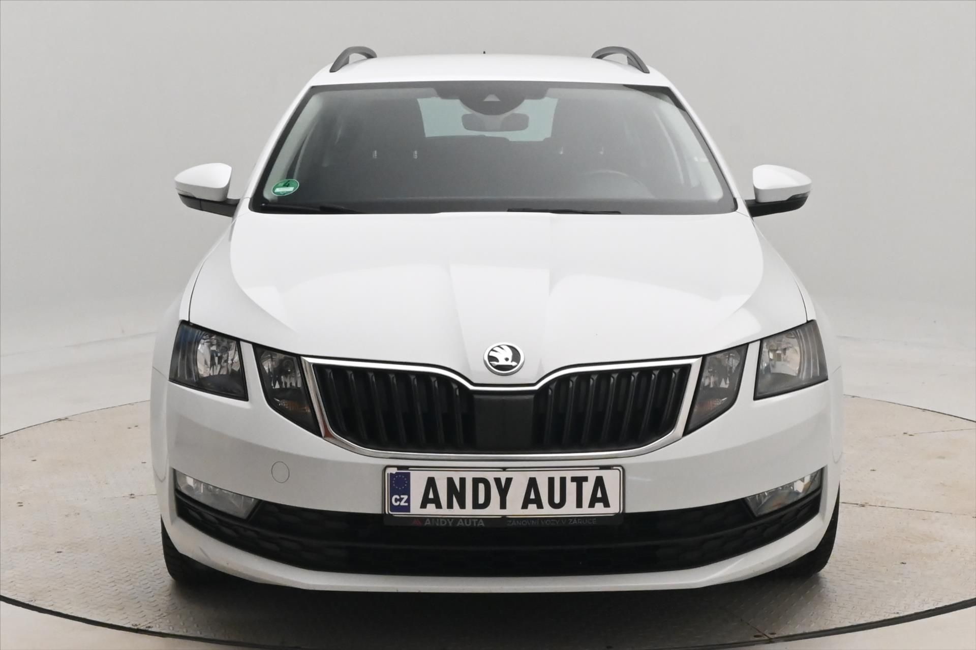 Škoda Octavia, 2,0 TDI 110 kW DSG Clever Záru - fotka 2