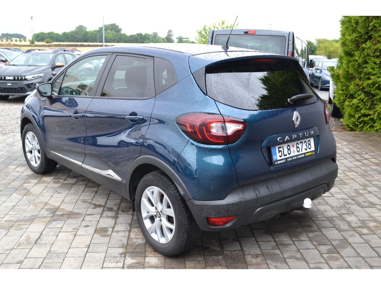 Renault Captur, 1.3TCE   LIMITED - fotka 3