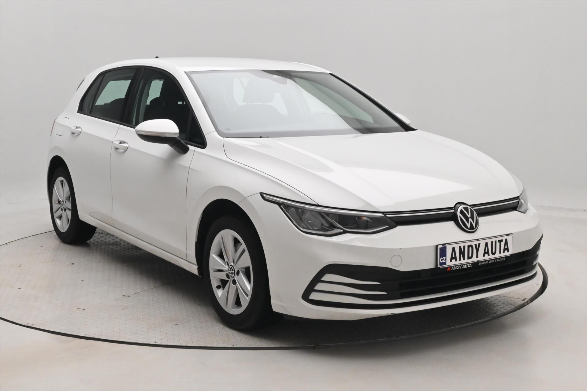 Volkswagen Golf, 2,0 TDI 85 kW Life Záruka až 5 - fotka 3