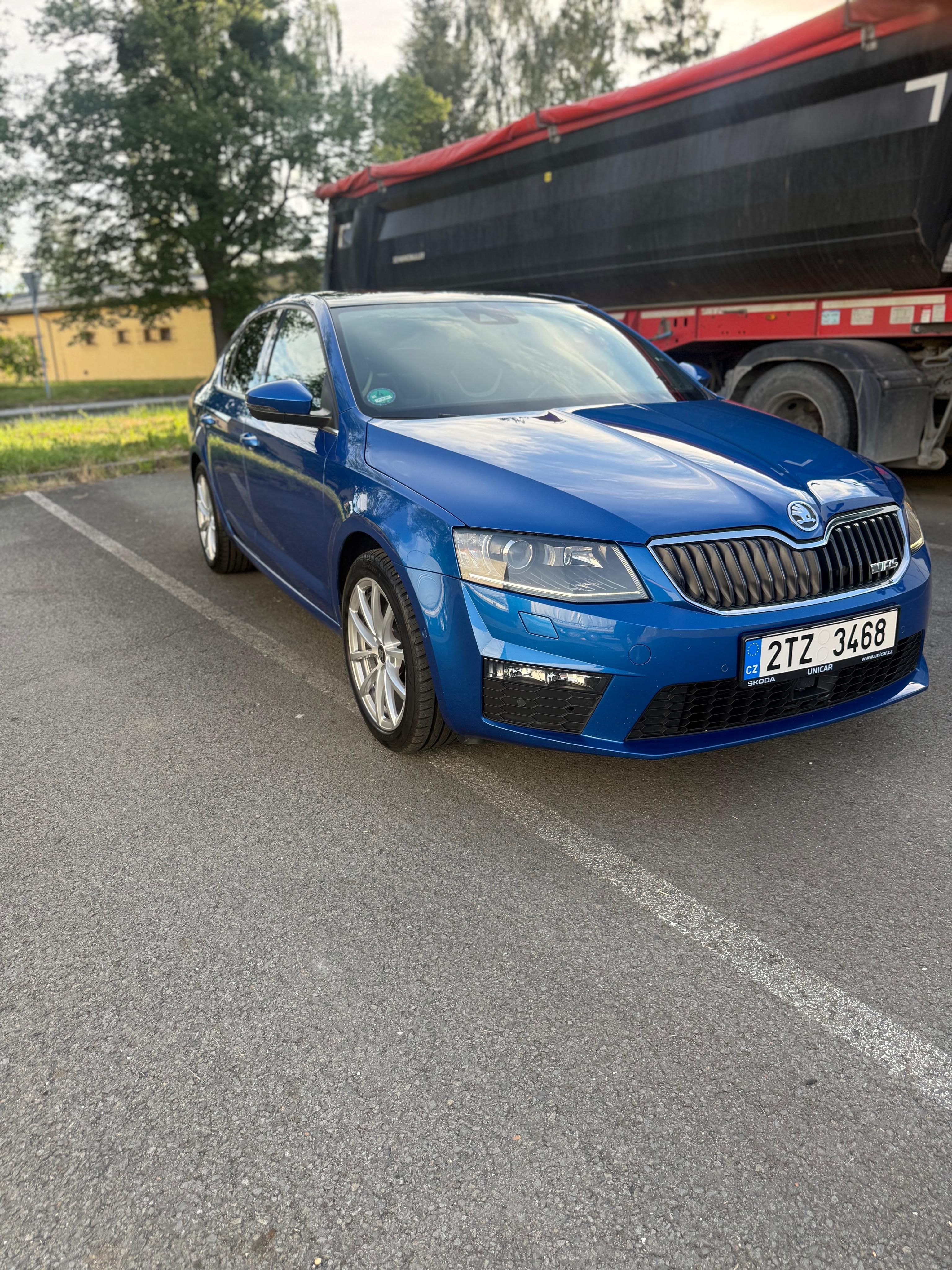 Škoda Octavia, RS 2.0 tsi, výborný stav - fotka 6