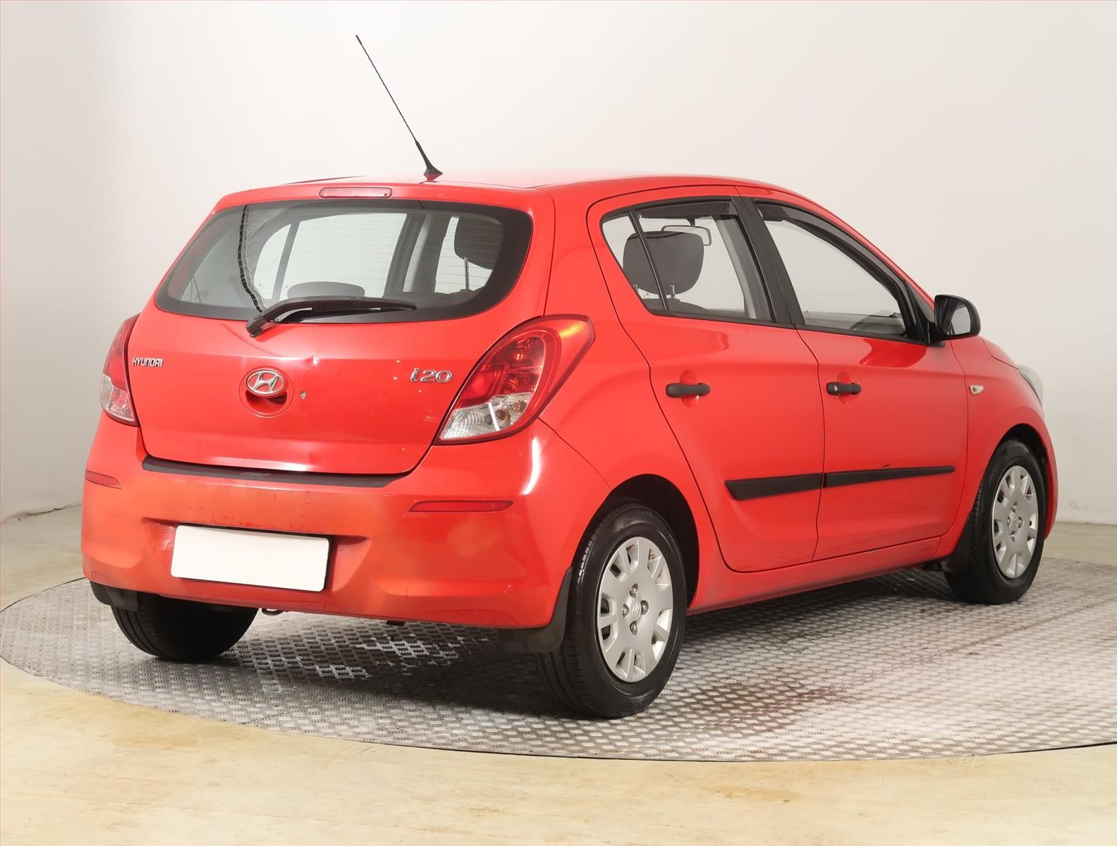 Hyundai i20, 1.2, v provozu, Klima - fotka 5