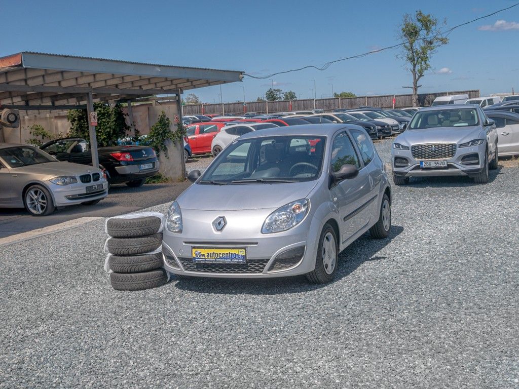 Renault Twingo, 1.2i 55KW – 2x KOLA
