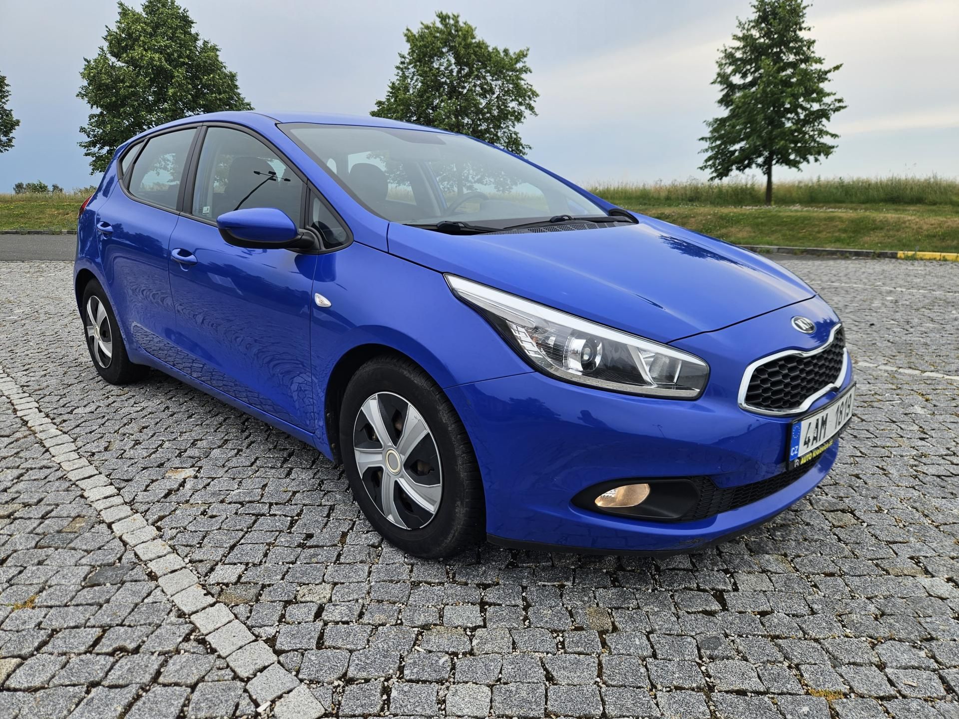 Kia Cee´d, 1.4crdi 66kw, MOŽNÉ SPLÁTKY - fotka 4