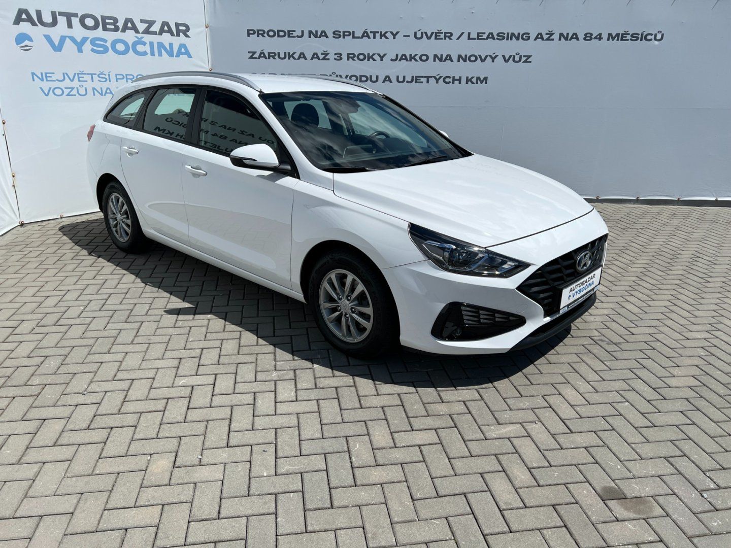 Hyundai i30, Com.1.0T-GDi Comfort! ČR+1maj. - fotka 3