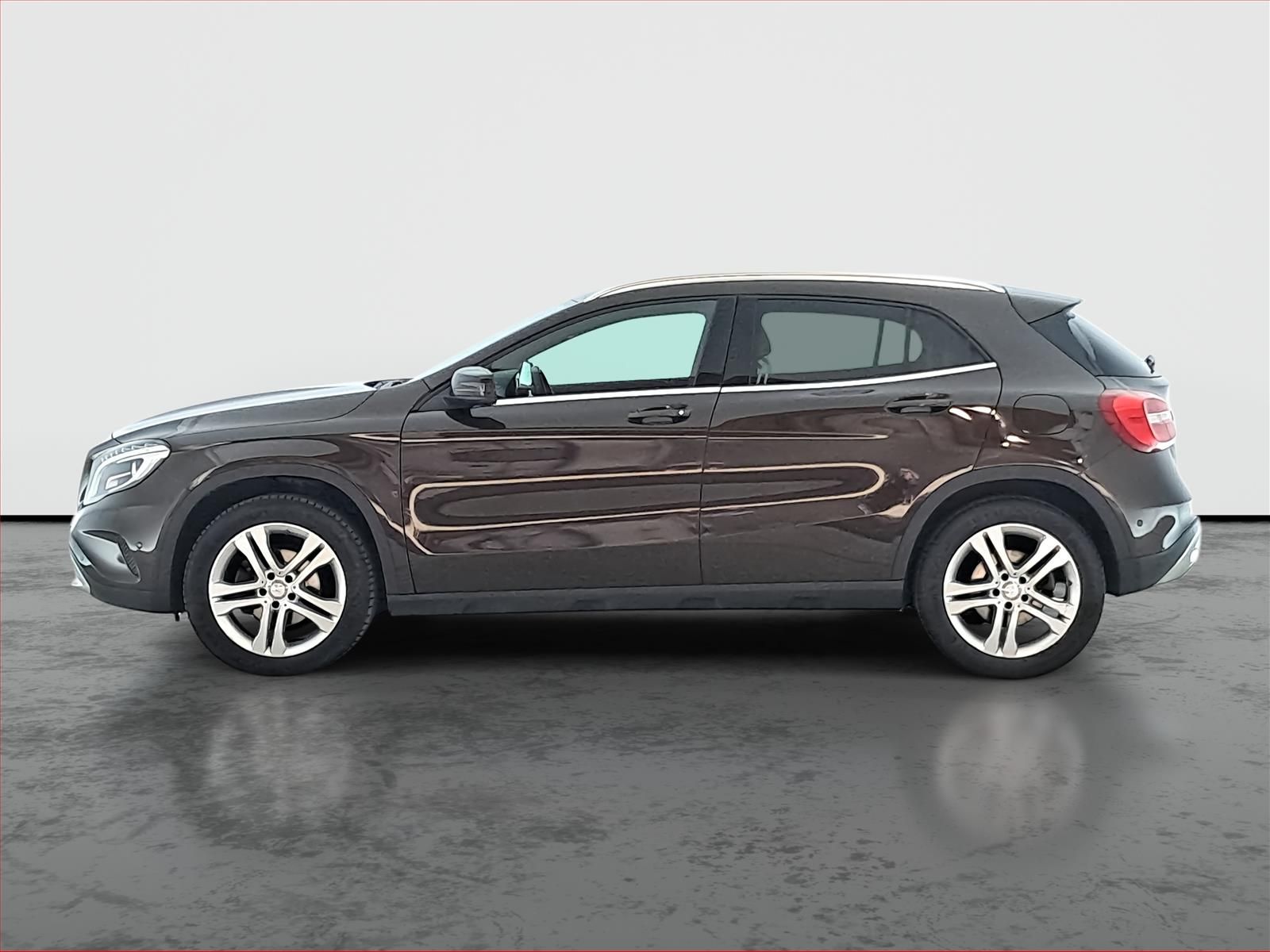 Mercedes-Benz GLA, 200 CDI, 4X4, Automat, ČR - fotka 3