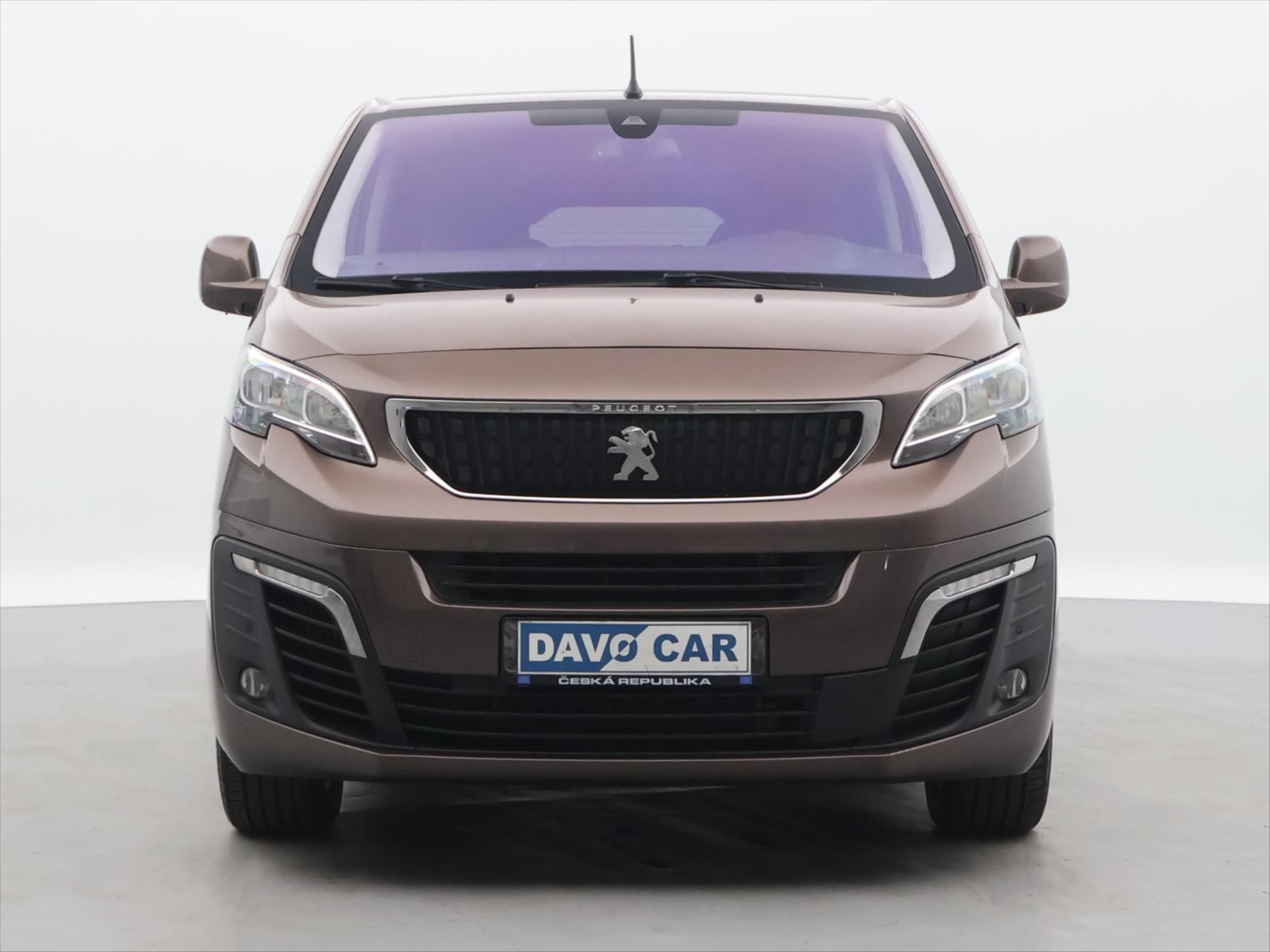 Peugeot Traveller, 2,0 BlueHDi 110kW Aut.klima CZ - fotka 2