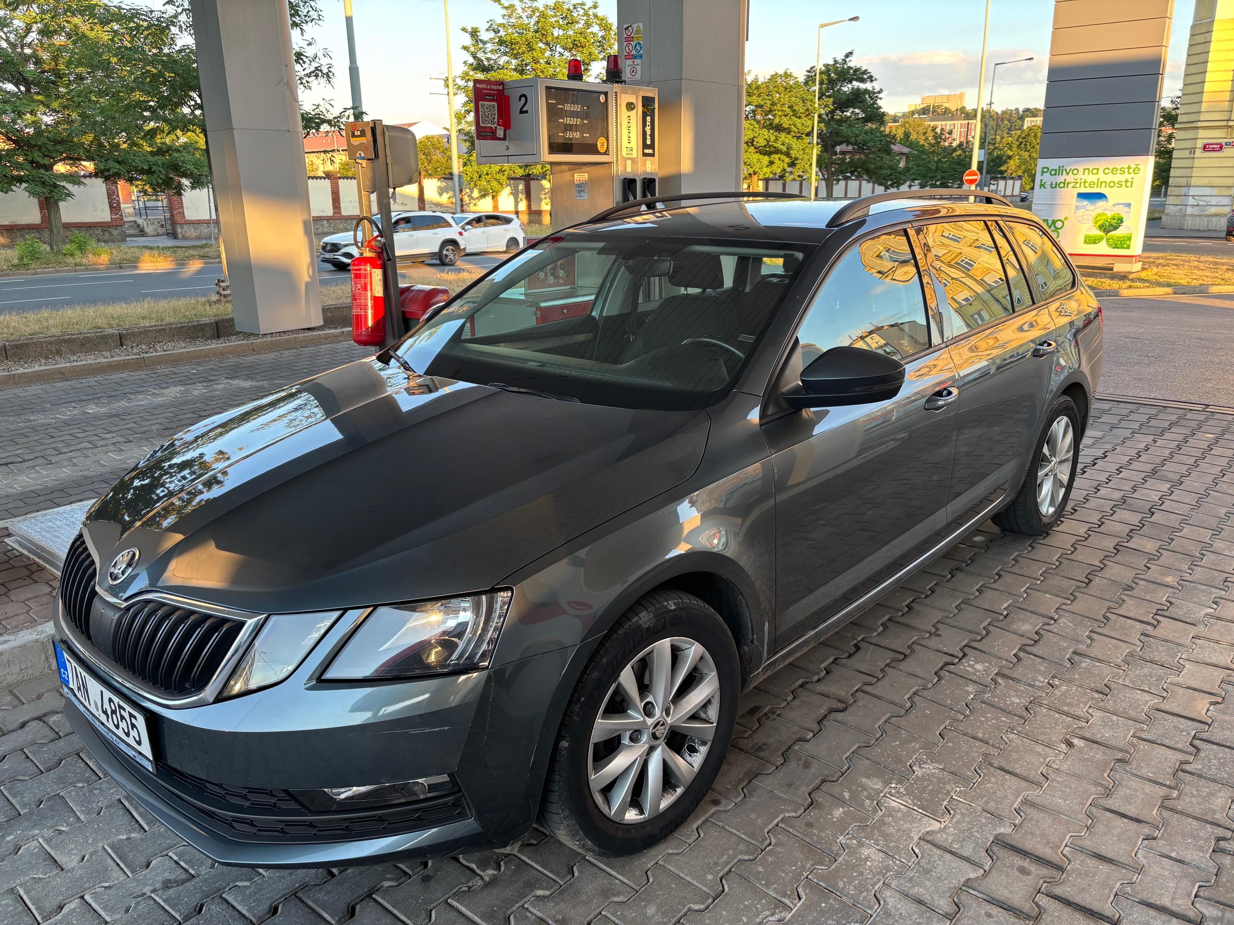Škoda Octavia, Octavia III 2,0 TDI Combi - fotka 3