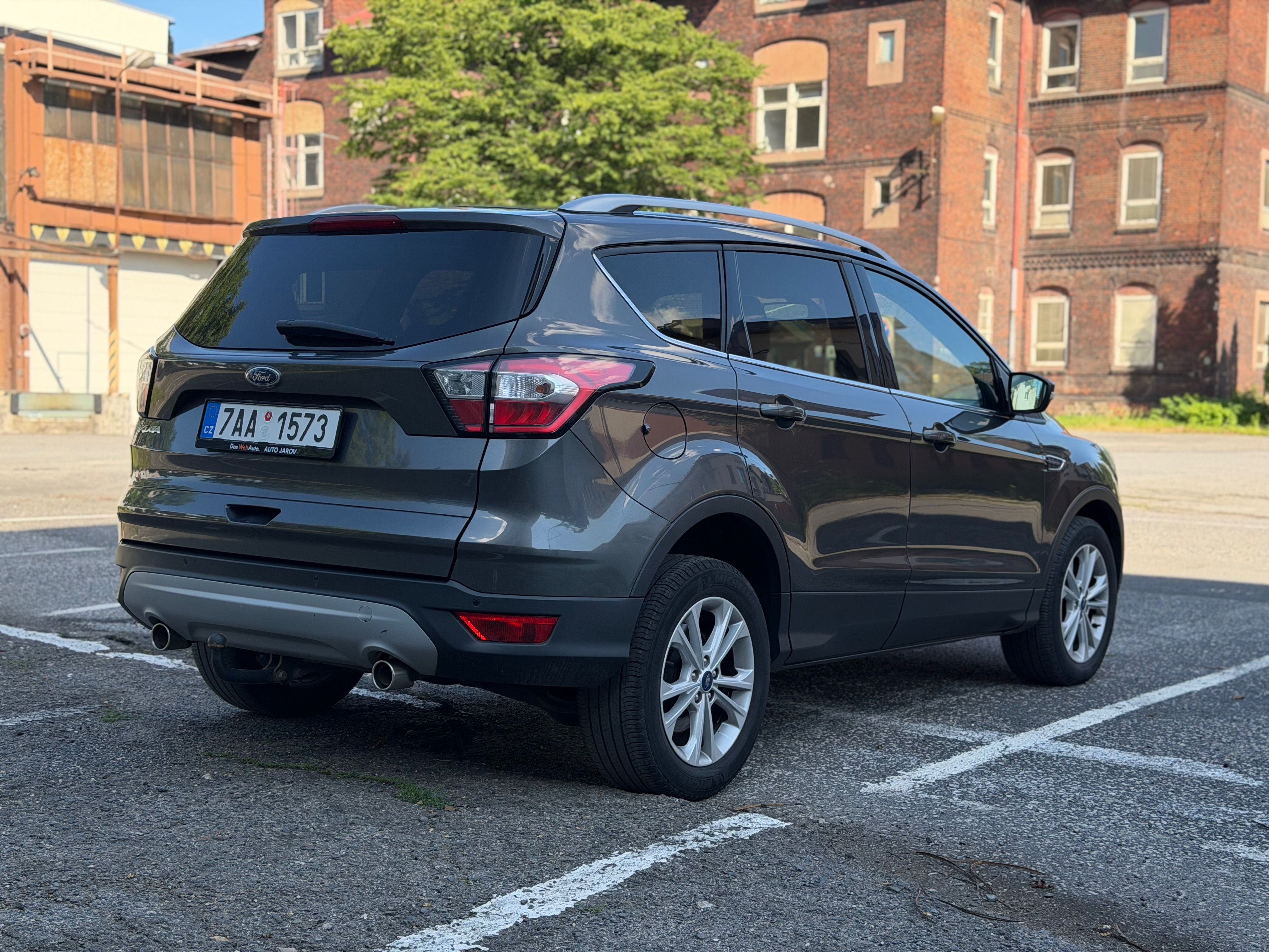 Ford Kuga, Ford KUGA 1.5 TDCi, Tažné - fotka 3