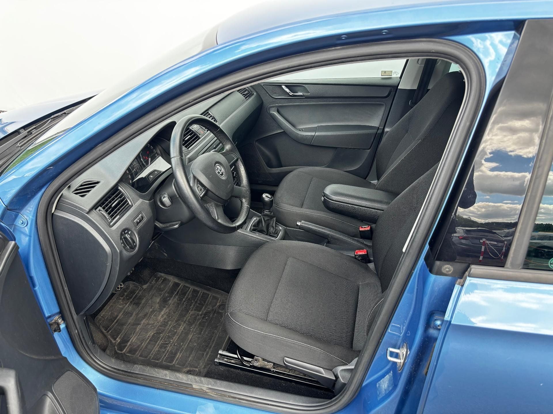 Škoda Rapid, Rapid Rapid Ambit 77/1.6DPF 5G - fotka 6
