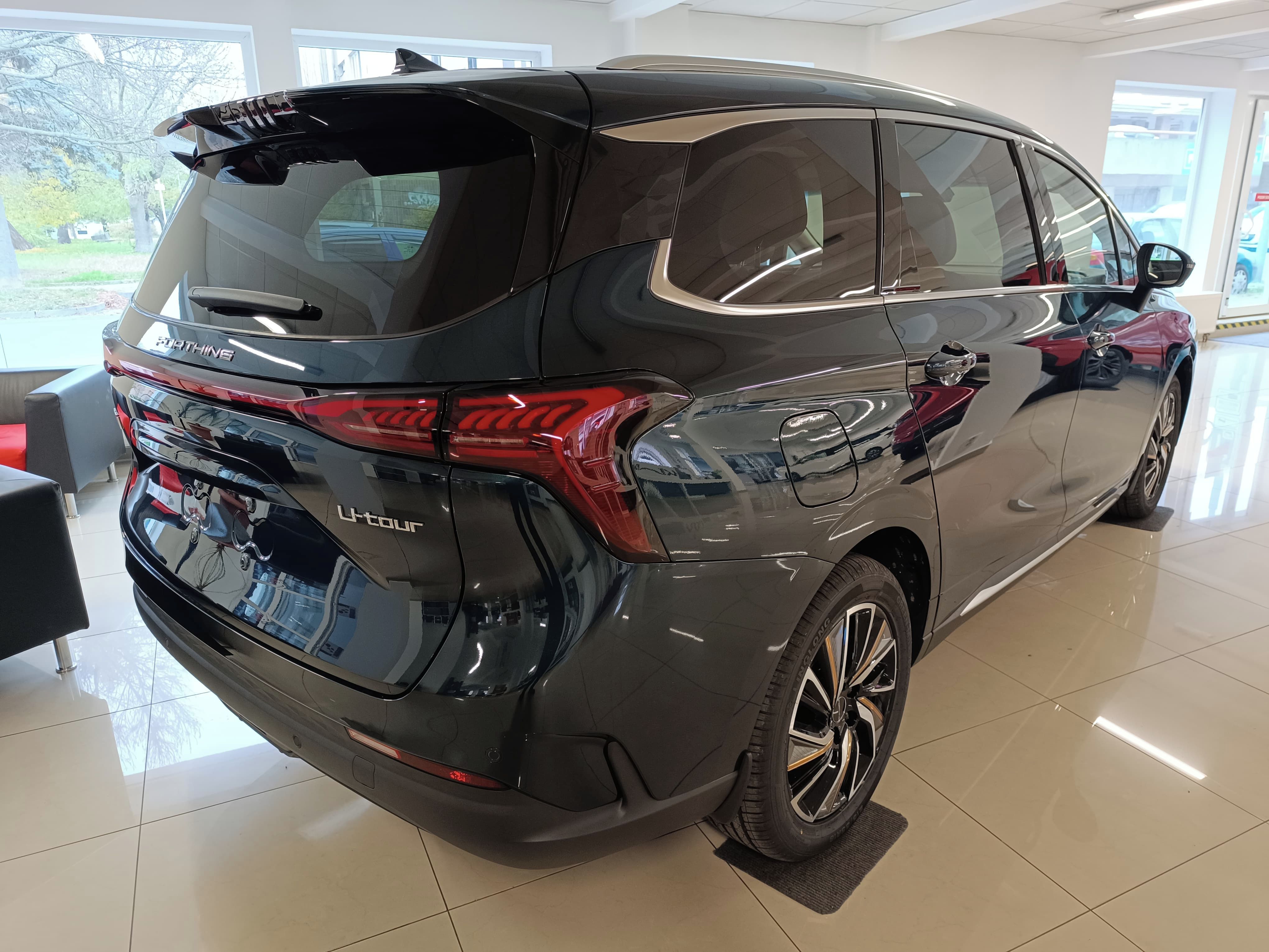 Dongfeng U-Tour, Exclusive FR-rozšířená záruka - fotka 3